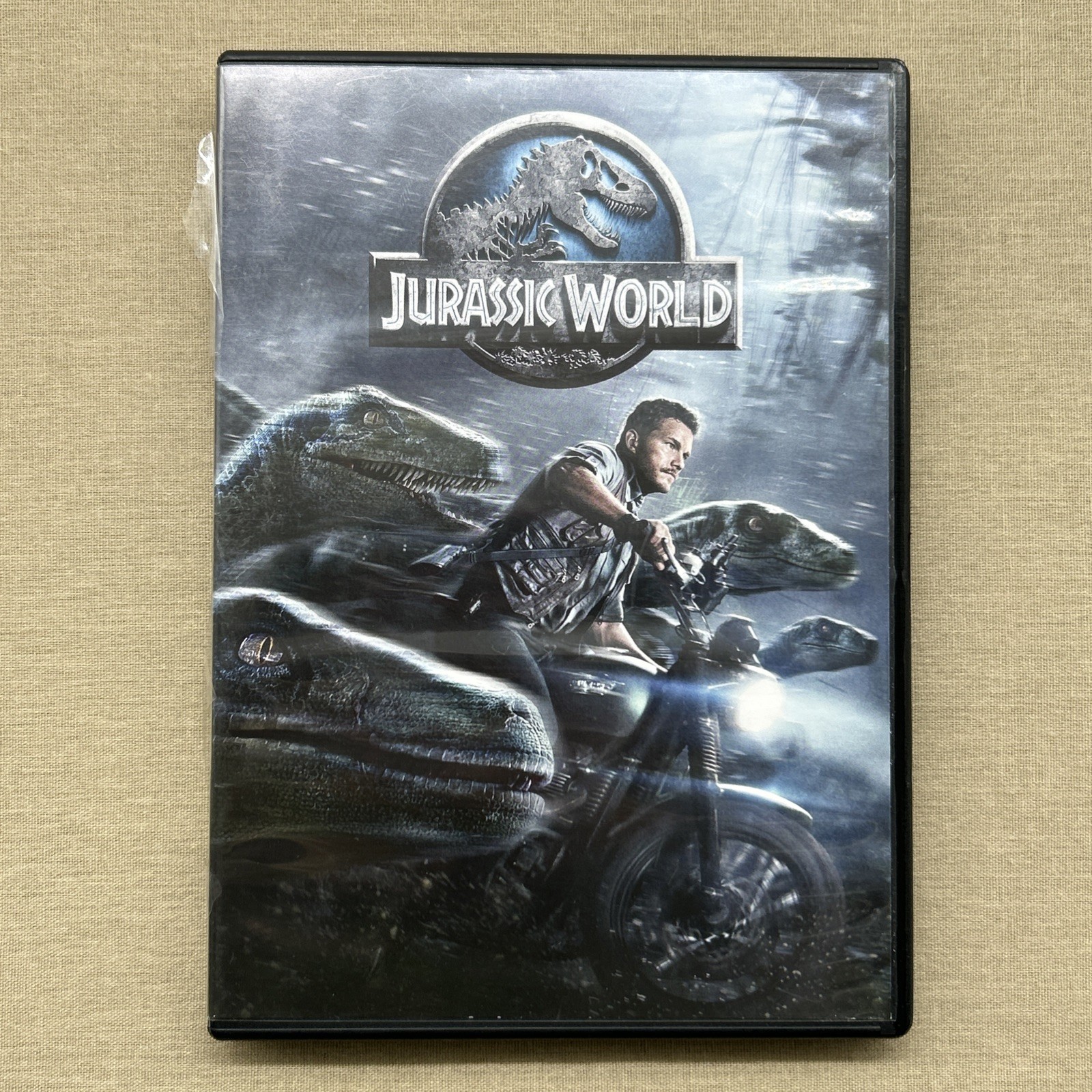 Jurassic World (DVD & Digital 2015) Park 4 Dinosaur Sci-Fi Chris Pratt BD Howard