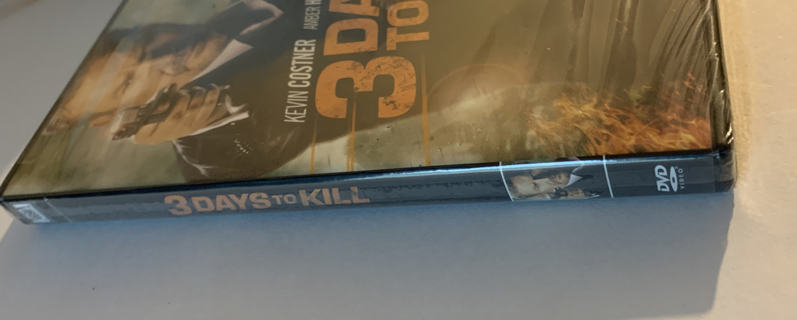 3 Days to Kill (DVD, 2014) Kevin Costner/Amber Heard