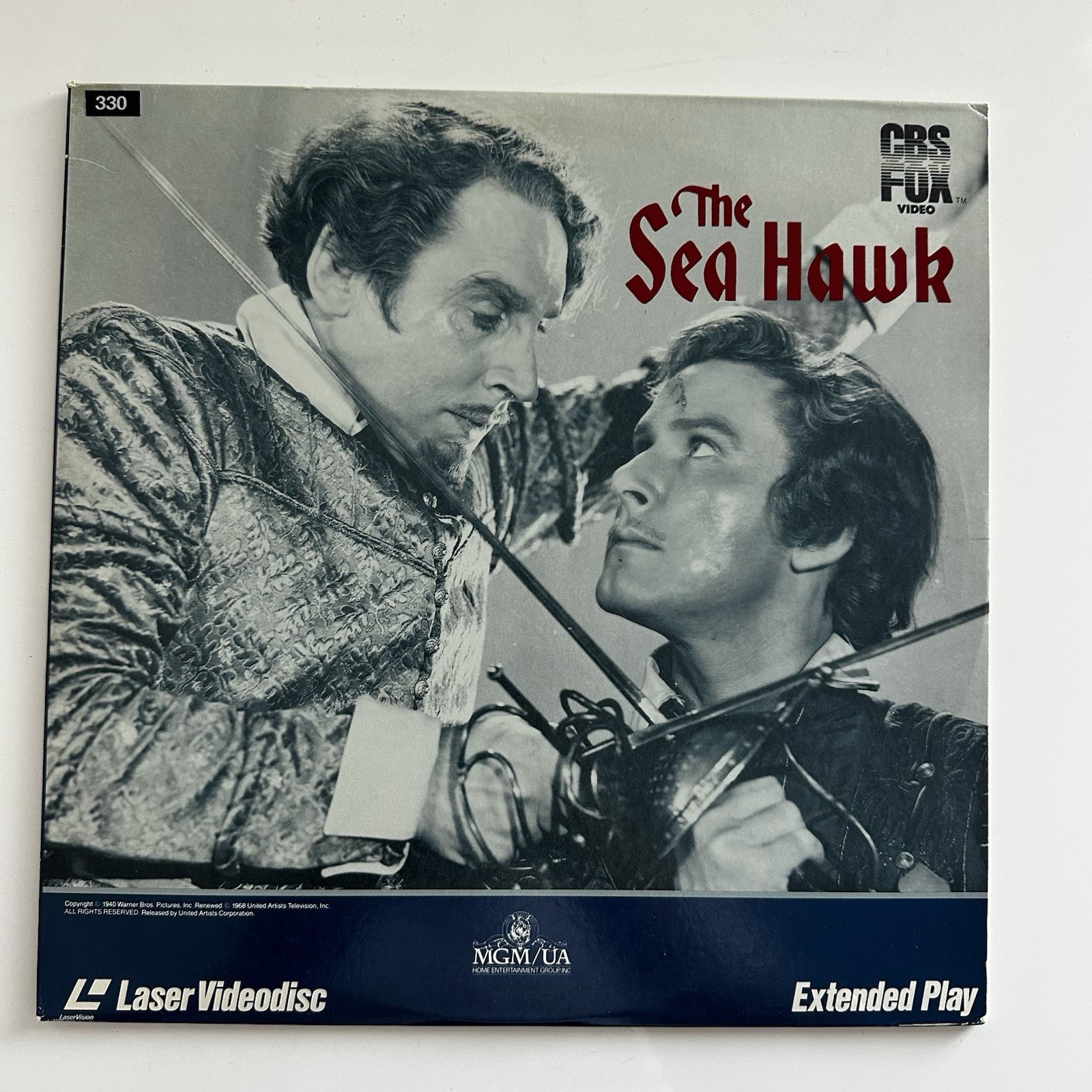 THE SEA HAWK Laserdisc LD ERROL FLYNN