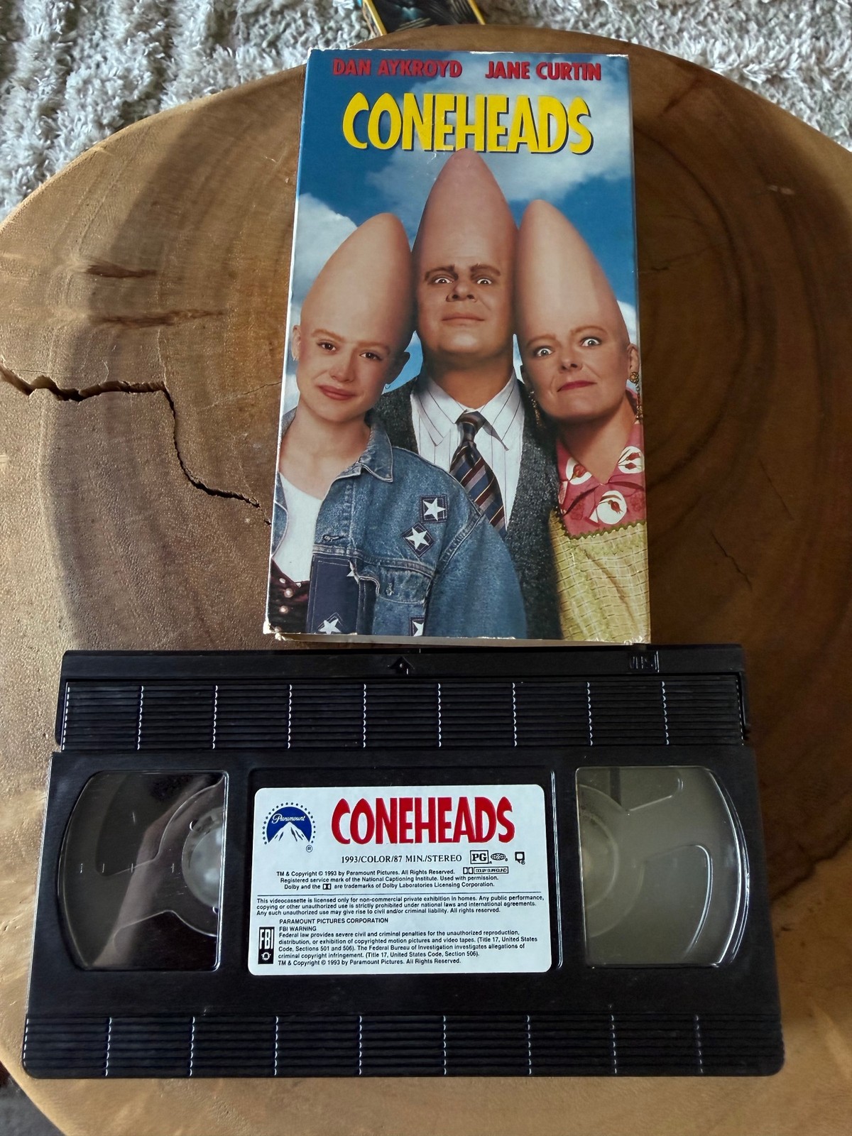 Coneheads VHS Movie Tape 1993 Dan Aykroyd Jane Curtin SNL Comedy Vintage