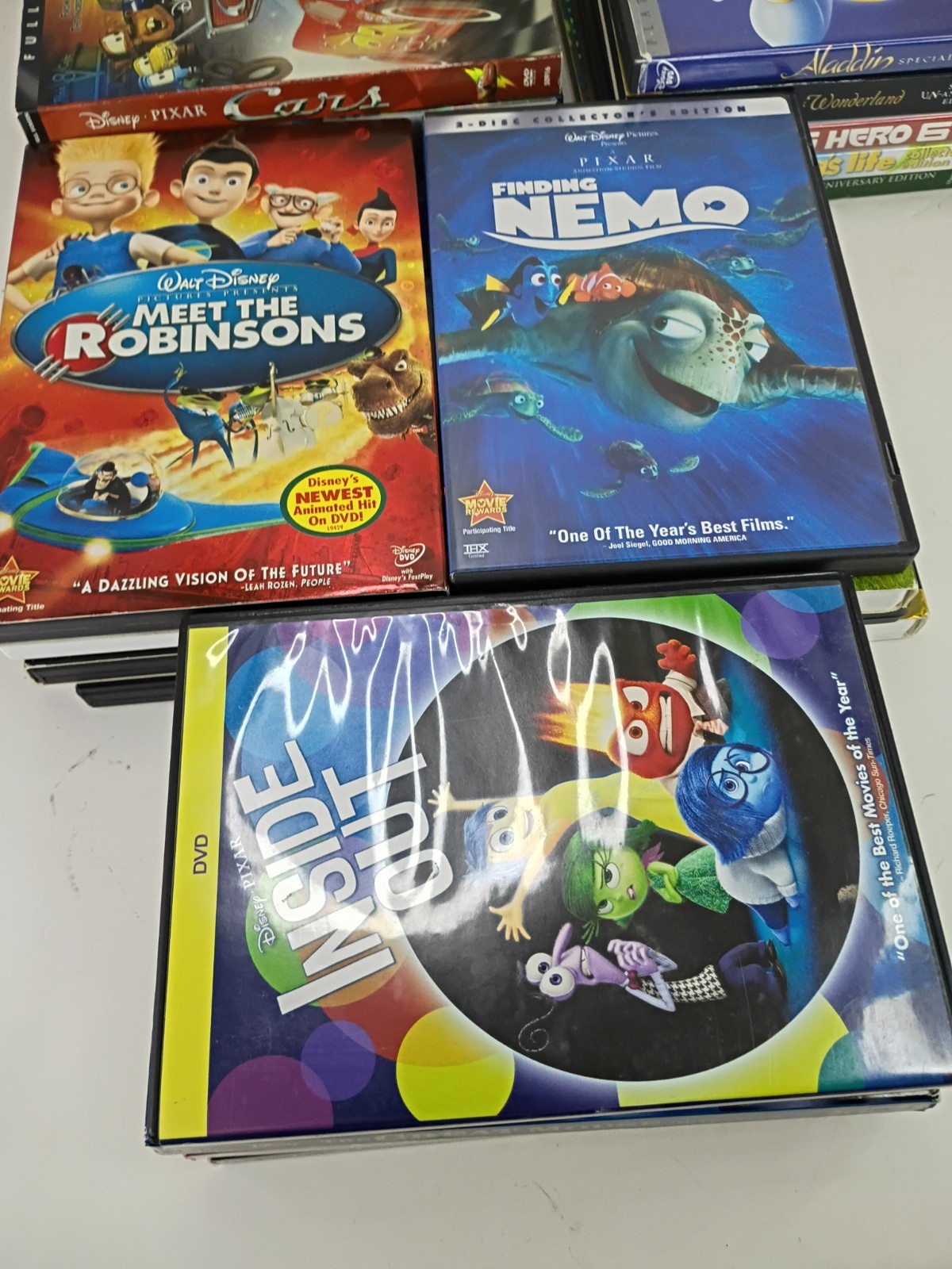 Lot Of Kids Disney DVDs Up Mulan Nemo Dragon Fantasia Lilo Pooh Tinkerbell Alice