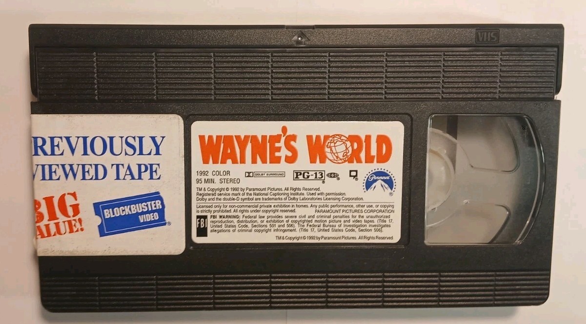 Wayne’s World – VHS 1992 – Mike Myers – Blockbuster Rental – Very Good Condition