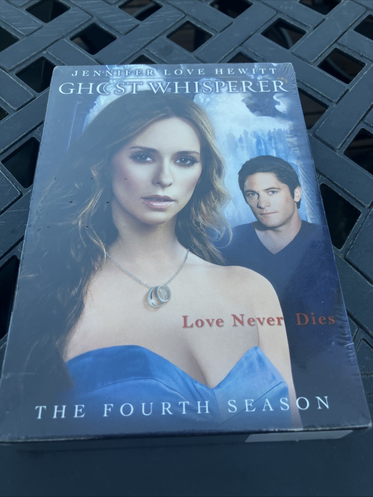 GHOST WHISPERER Complete SEASON 4 New Sealed 6 DVD Set. NEW Factory Sealed!