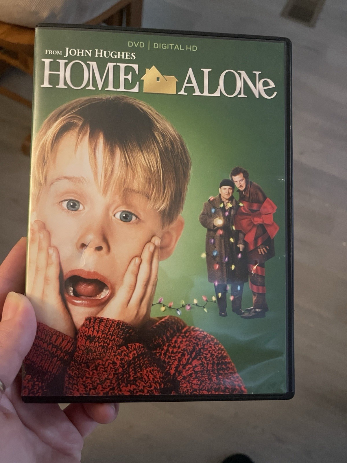 Home Alone DVD + Digital HD 2-Disc Macaulay Culkin Comedy PG English