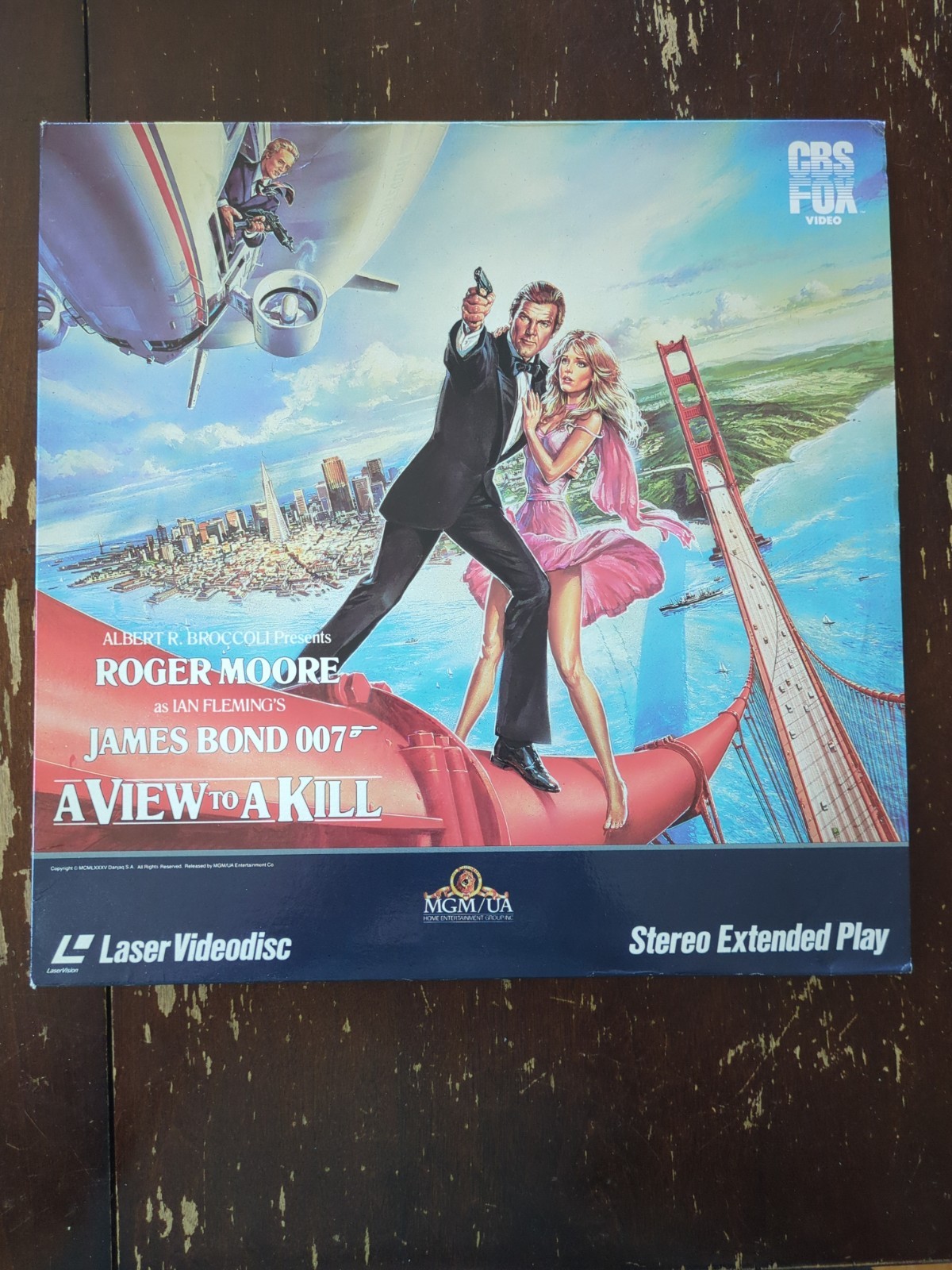 CBS Fox Video A View to a Kill LaserDisc Extended PlayRoger Moore John Glen 1985