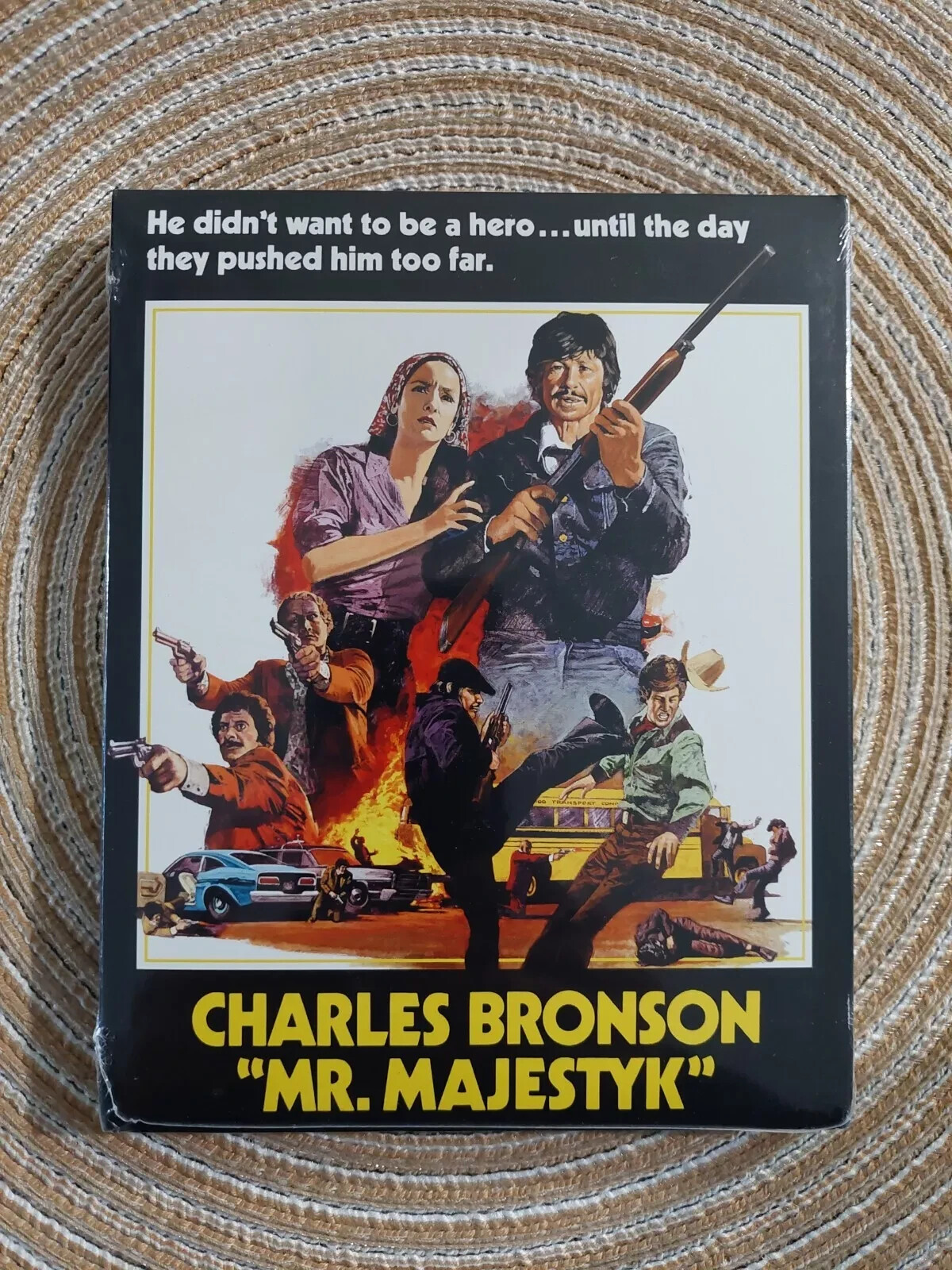 Mr. Majestyk (1974) Charles Bronson Blu-Ray With Slipcover Brand New Sealed