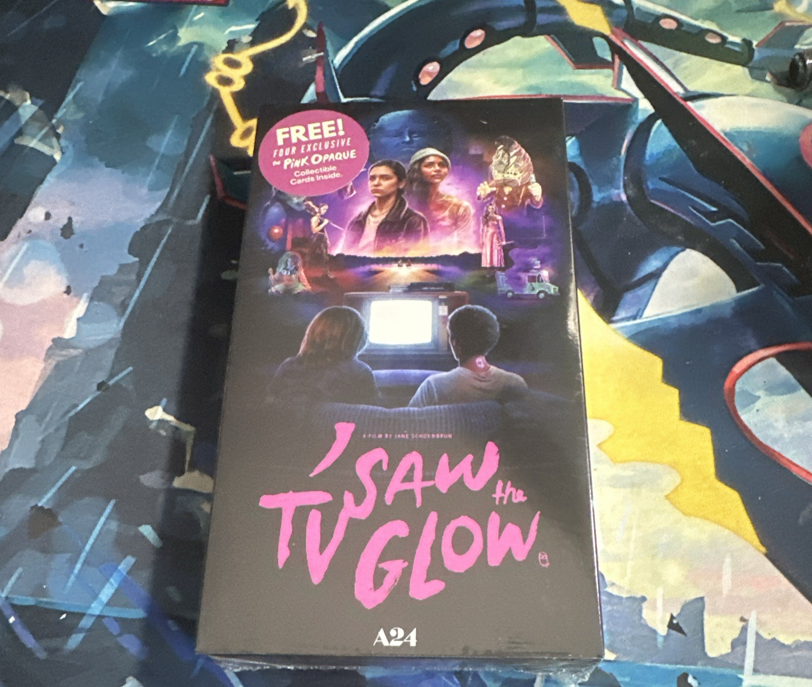 A24 I Saw the TV Glow Limited Edition VHS With 4 Collectible Cards – NEW IN HAND