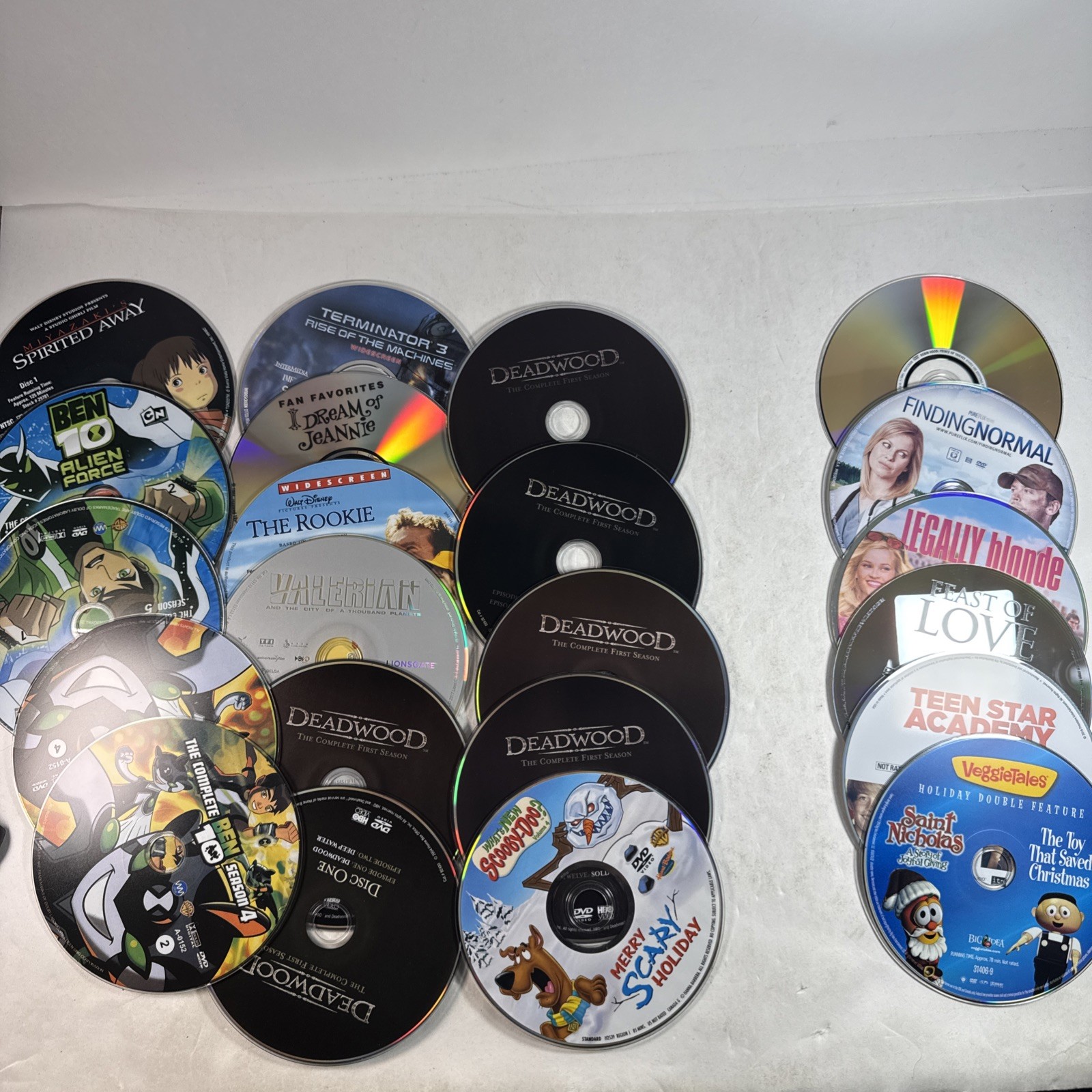 LOT OF (150+) BULK DVD — (Movies / TV Shows) — DVD DISCS ONLY (see DESC) #73