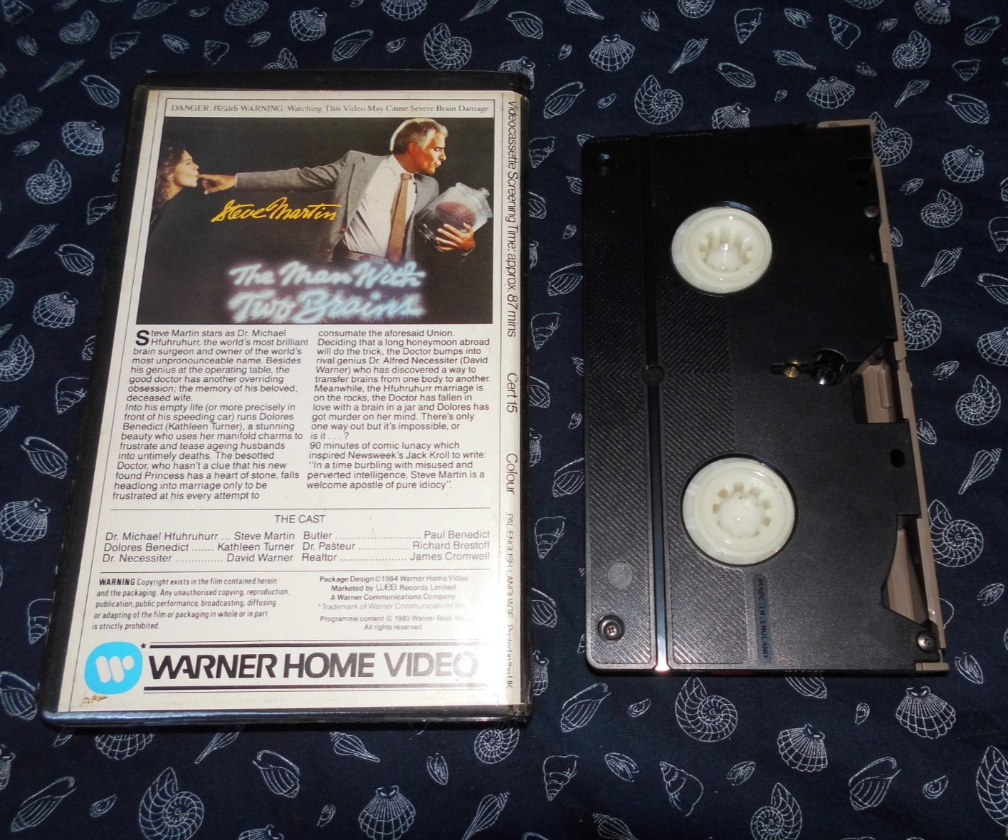 THE MAN WITH TWO BRAINS ~ WARNER HOME VIDEO Cert 15 VHS Large Case Steve Martin!