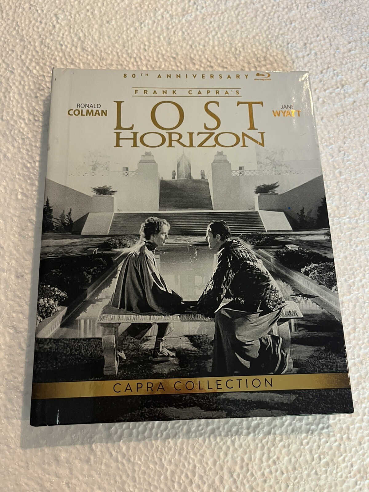 Lost Horizon [Blu-ray] Blu-ray Mint Disc Same Day Ship! With Code