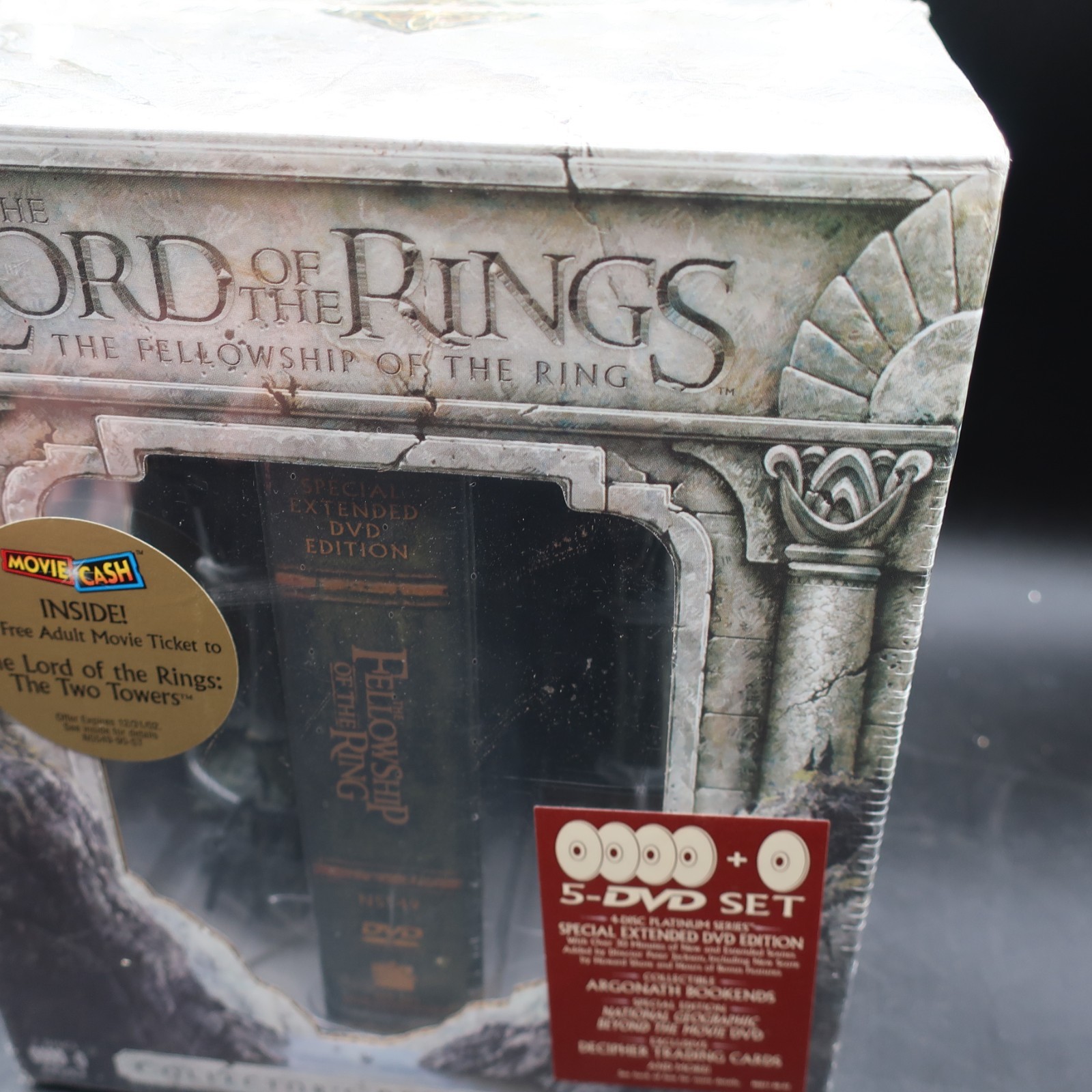 LOTR Fellowship of the Ring Collector Gift Set Argonath Bookends 5 Disc DVD