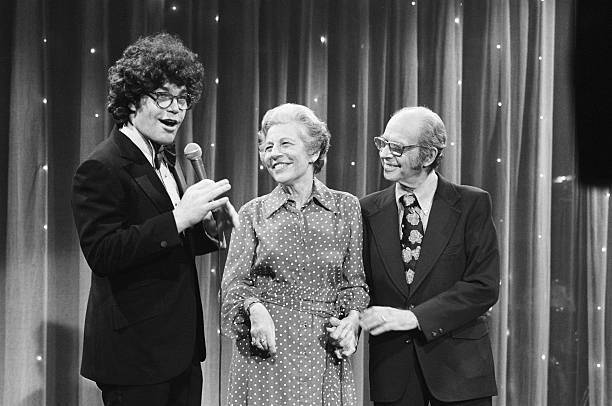 Al Franken, Phoebe Franken, Joe Franken On SNL 1977 OLD TV PHOTO 3