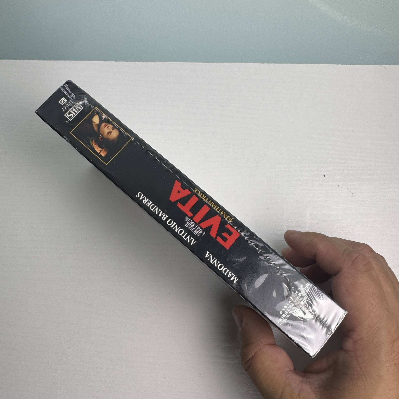 Evita VHS Madonna Antonio Banderas Alan Parker Sealed New Hollywood Pictures