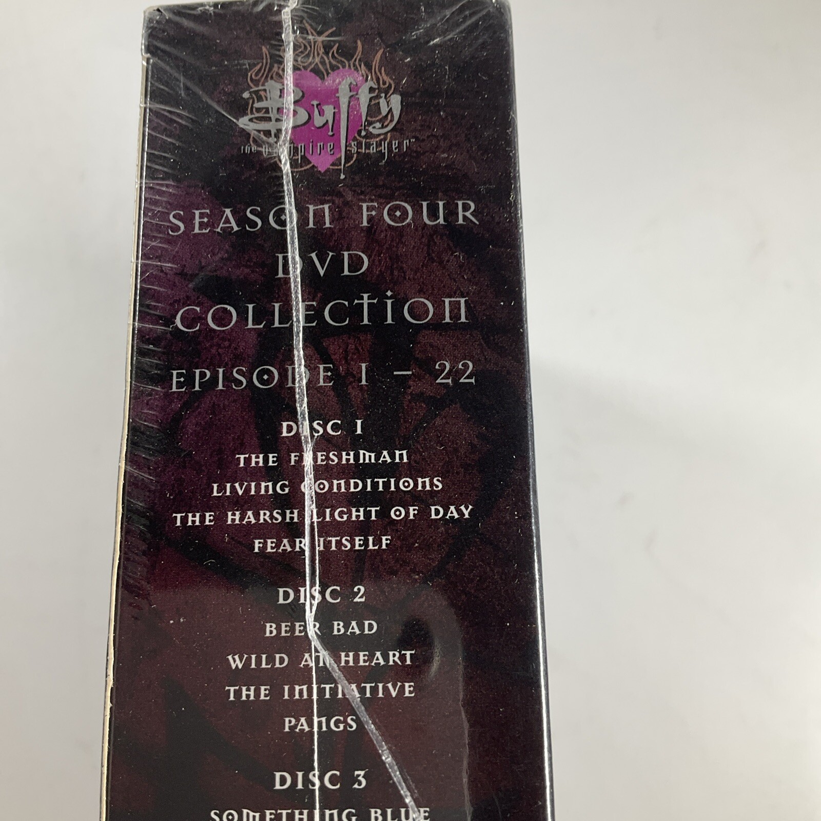 Buffy the Vampire Slayer Series 4 Standard plastic case packaging DVD 1 Region 2