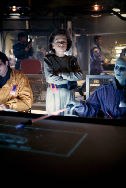 Linda Hunt in Space Rangers 1993 Television Old Photo 1