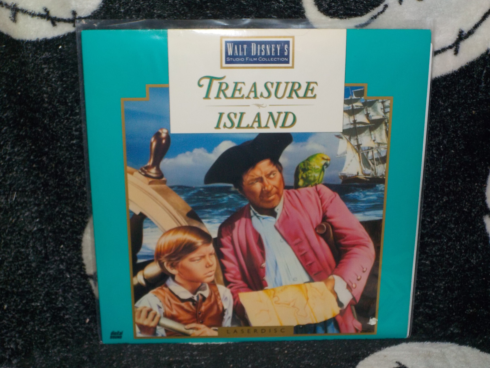 Treasure Island Laserdisc LD Disney Bobby Driscoll Free Ship $50
