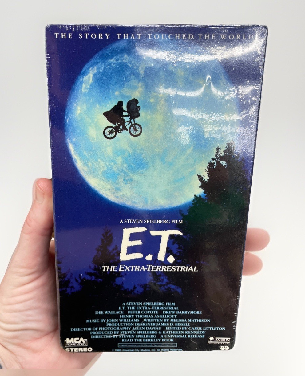 E.T. The Extra Terrestrial VHS TAPE MCA Watermark 1982 Green Flap Factory Sealed