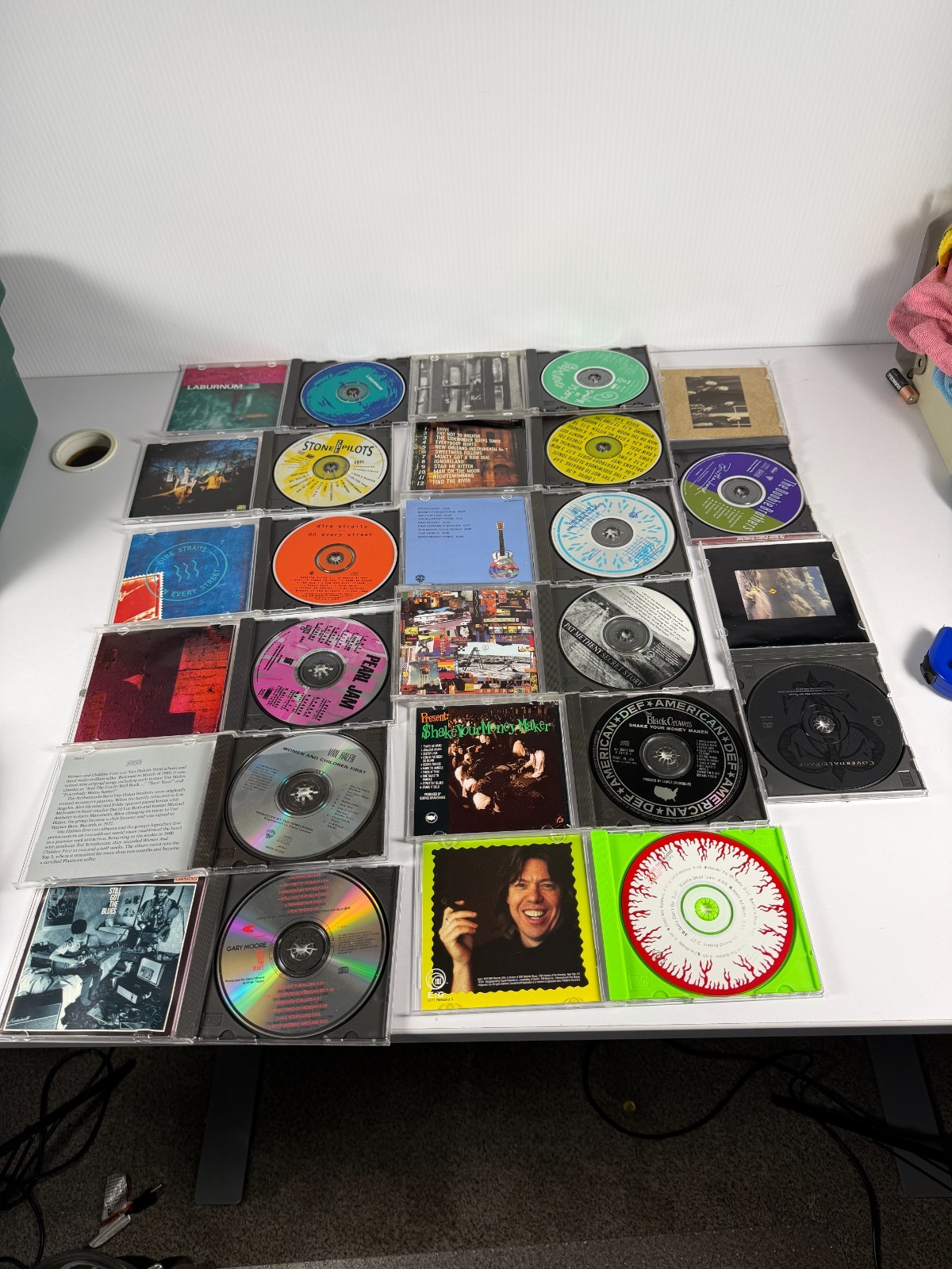 Lot of 25 Vintage Rock Jazz CD’s Eagles, Pearl Jam, R.E.M. , Bad Company
