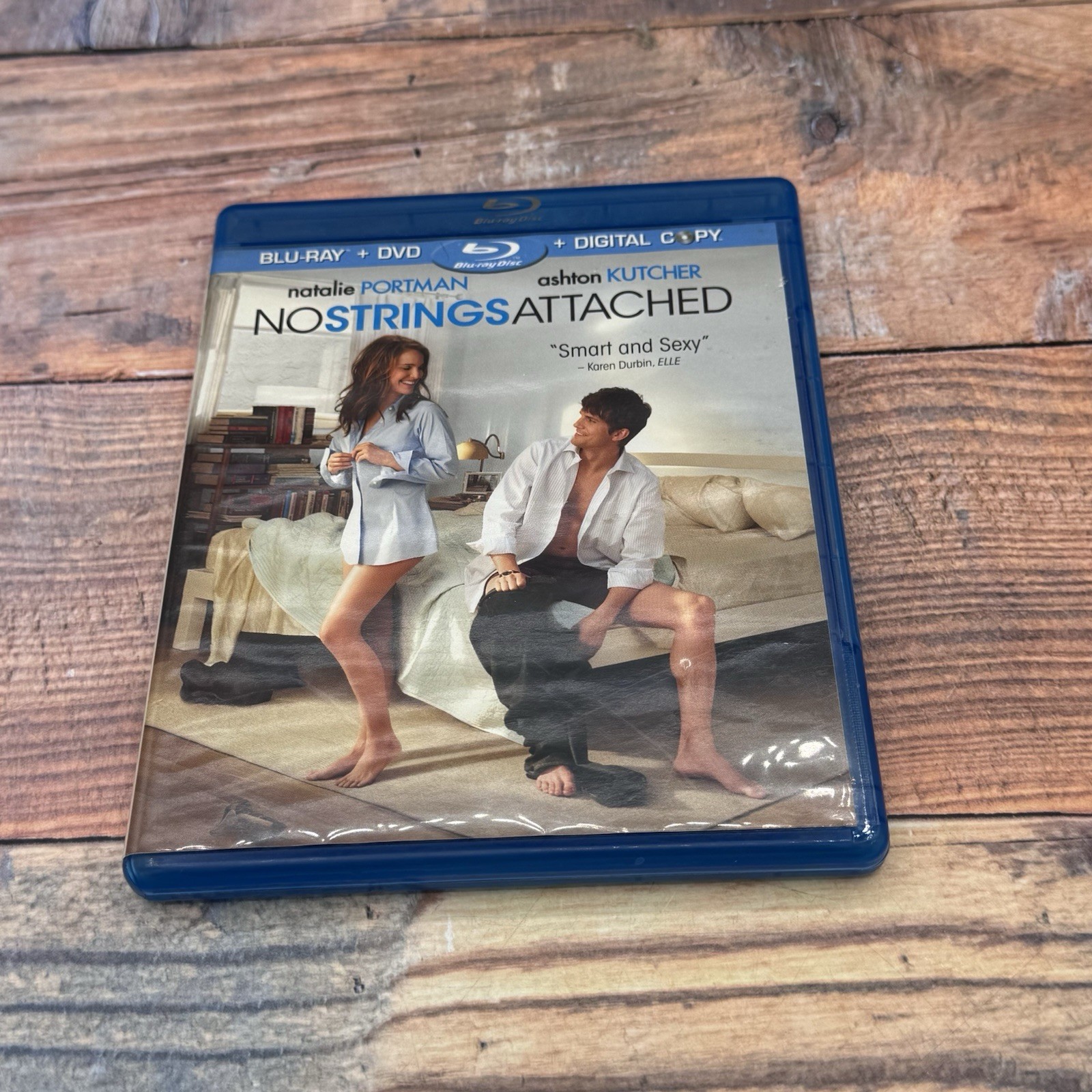 No Strings Attached Blu-ray DVD 2 Disc Set 2011, Ashton Kutcher Natalie Portman