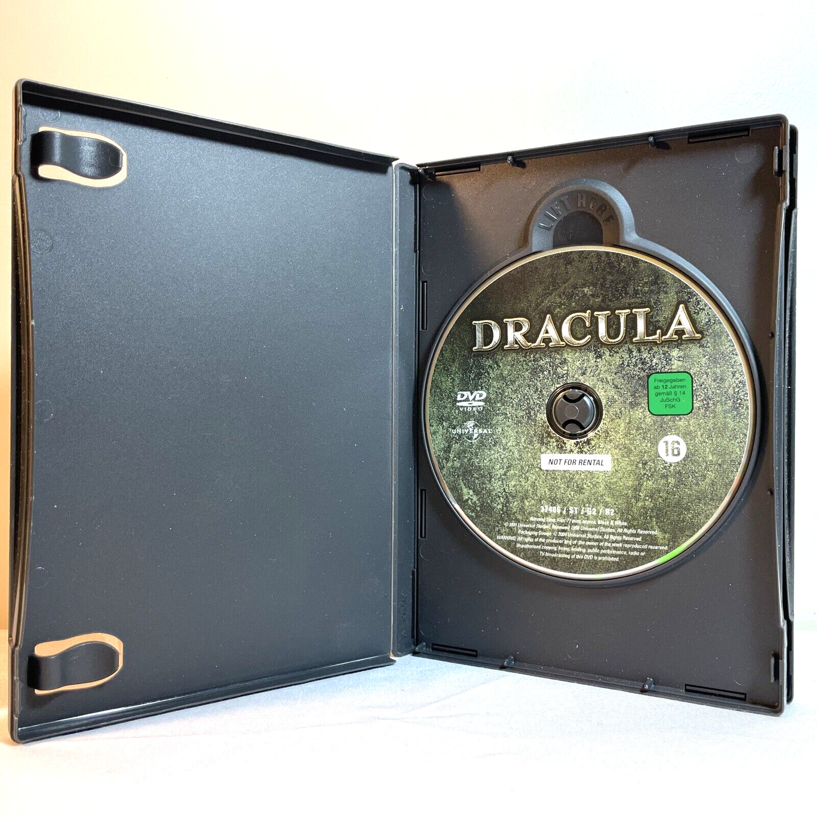 3 DRACULA MOVIES (DVD) Action Fantasy Horror Drama – PAL Region 2 *Disc Only*