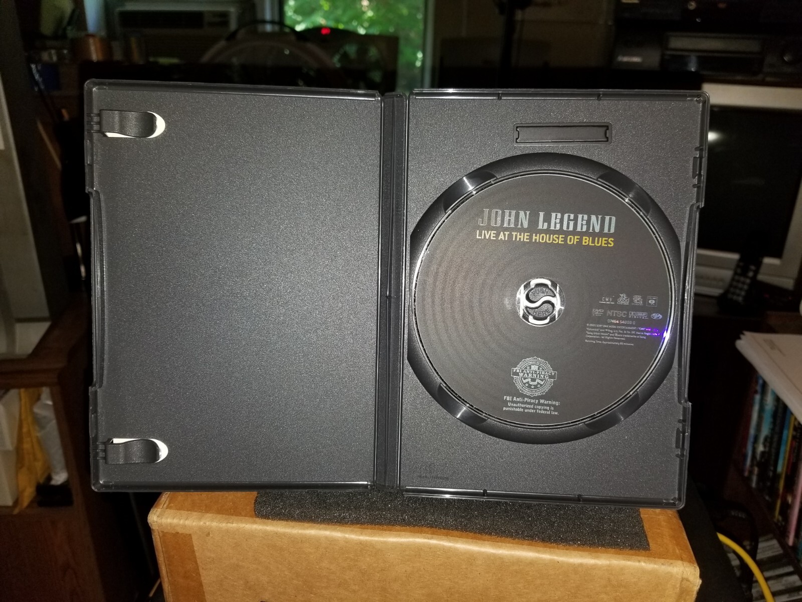 JOHN LEGEND Live at the House of Blues (DVD) 20 Songs Special Guests ALL REGION