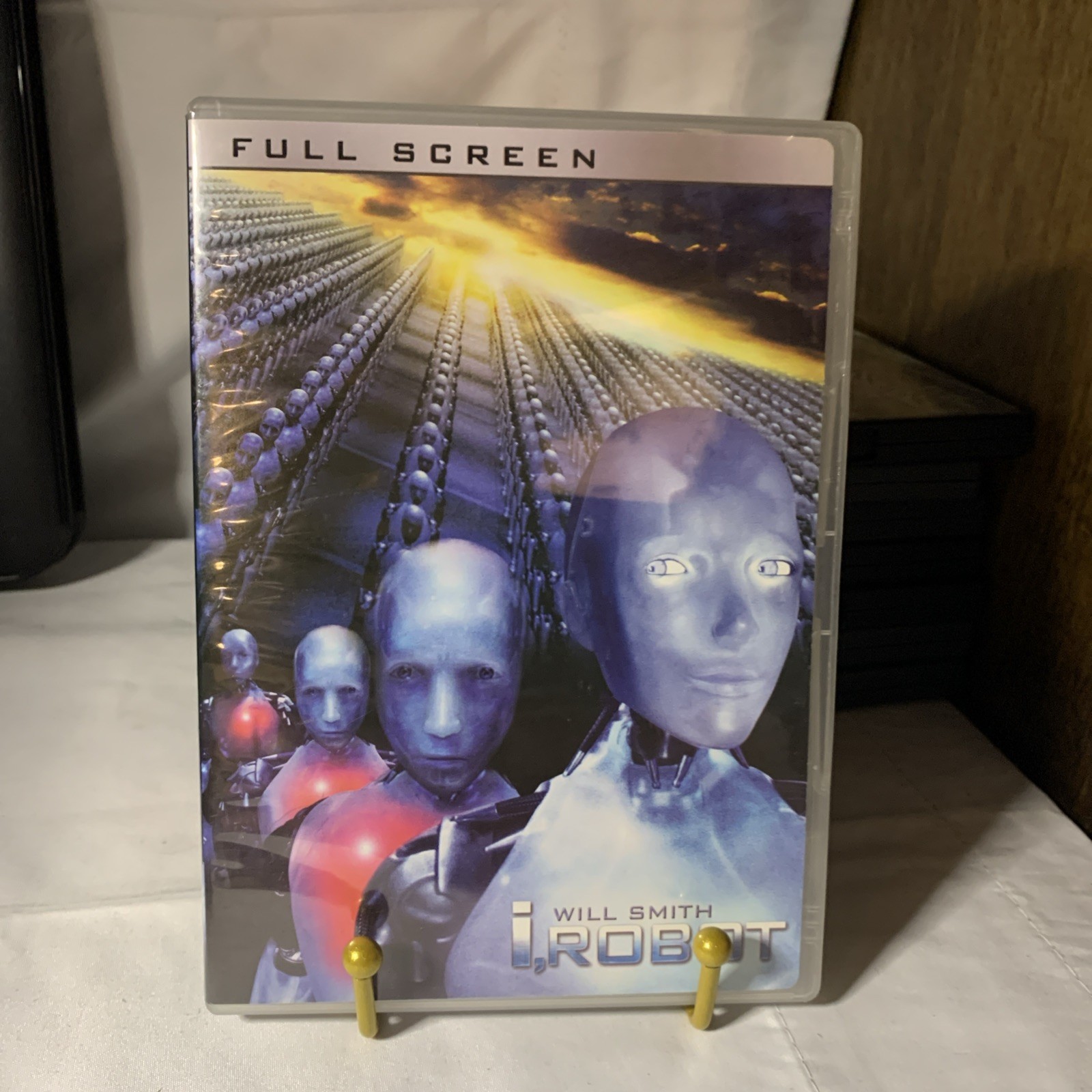 I, Robot (Full Screen) Free Shipping Over $15