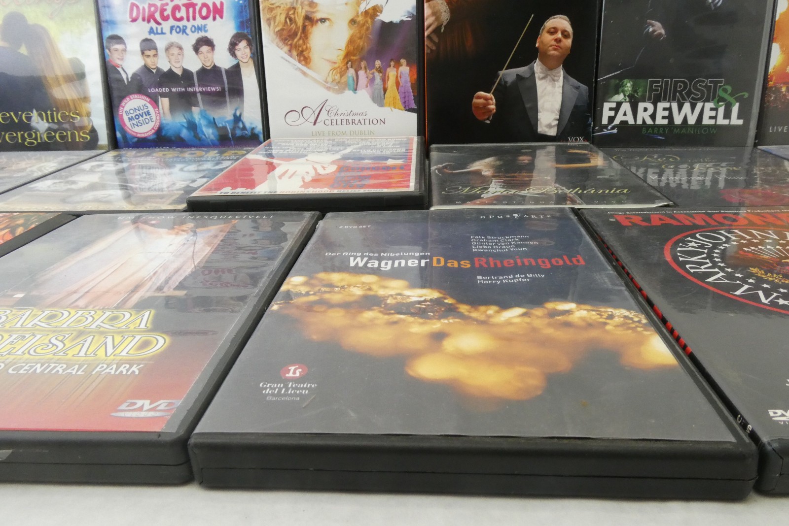 Lot 17 Music Concert DVDs One Direction Ramones Barbra Streisand Shirley Bassey