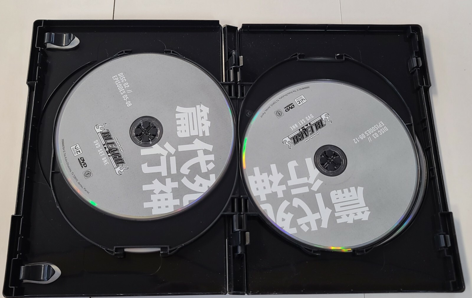 Shonen Jump ~ Bleach ~ Original & Uncut ~ DVD Set One & Two ~ Viz Media ~ USED