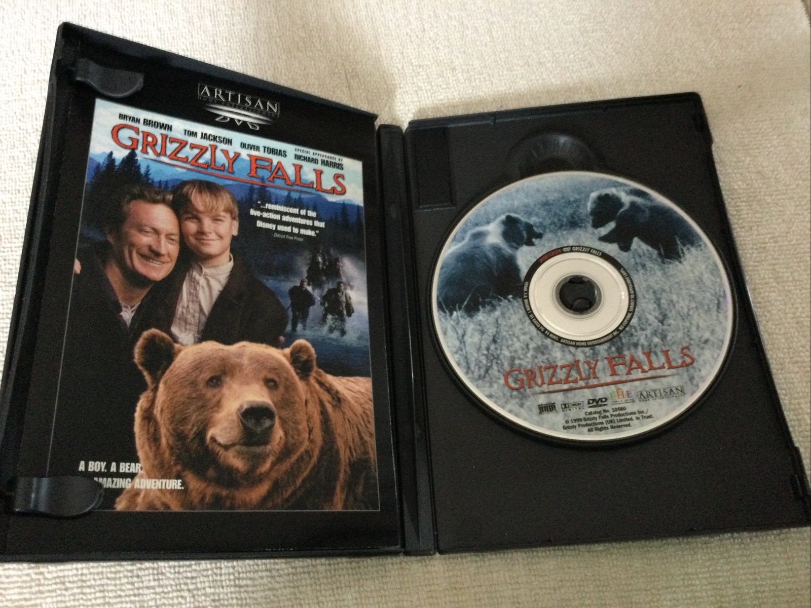 Grizzly Falls DVD-Stewart Raffill(DIR) 1999, No Digital, Pre-Owned.