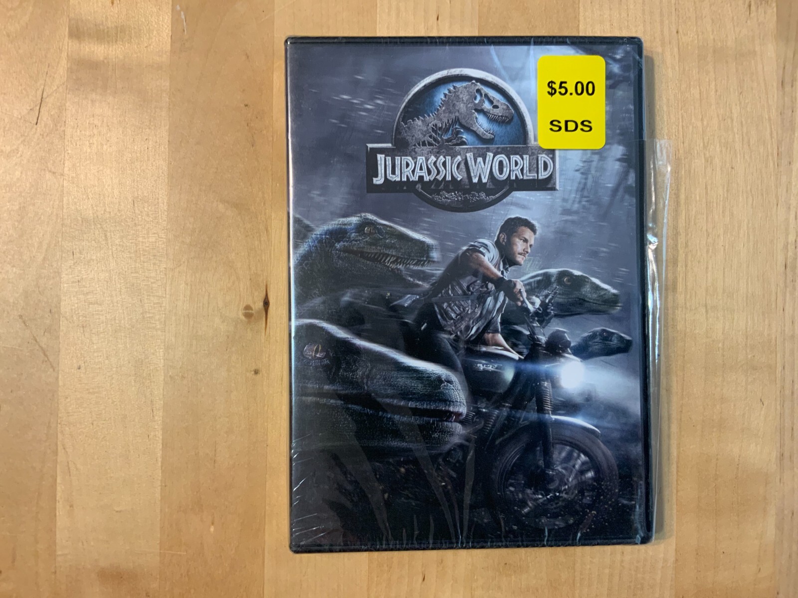 Jurassic World – DVD By Chris Pratt –