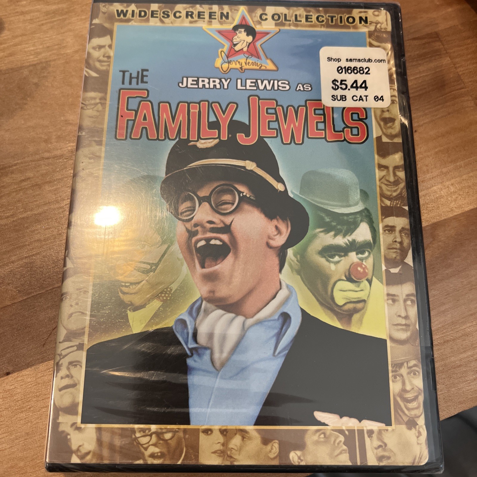 The Family Jewels (DVD, 2004) – Brand new –