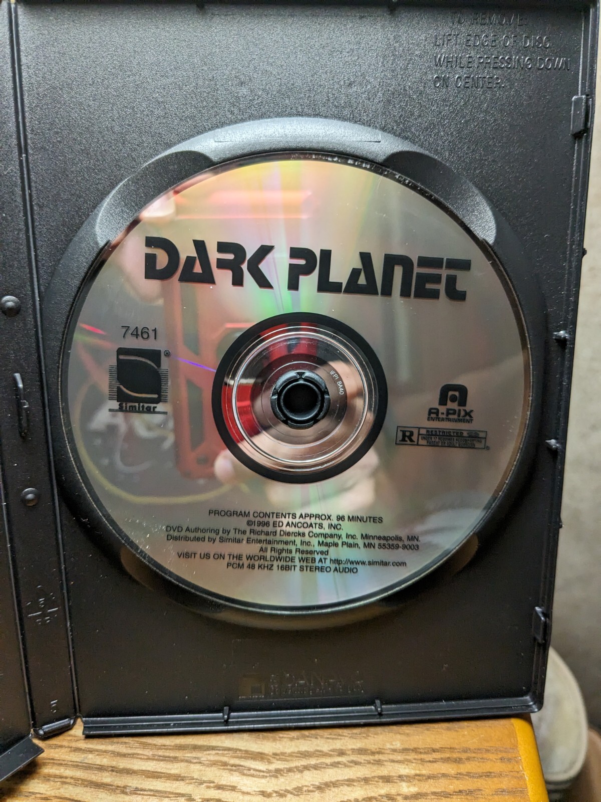 Dark Planet (DVD) 1996 Michael York – Thrilling Sci-Fi – World War VI 6 VG++