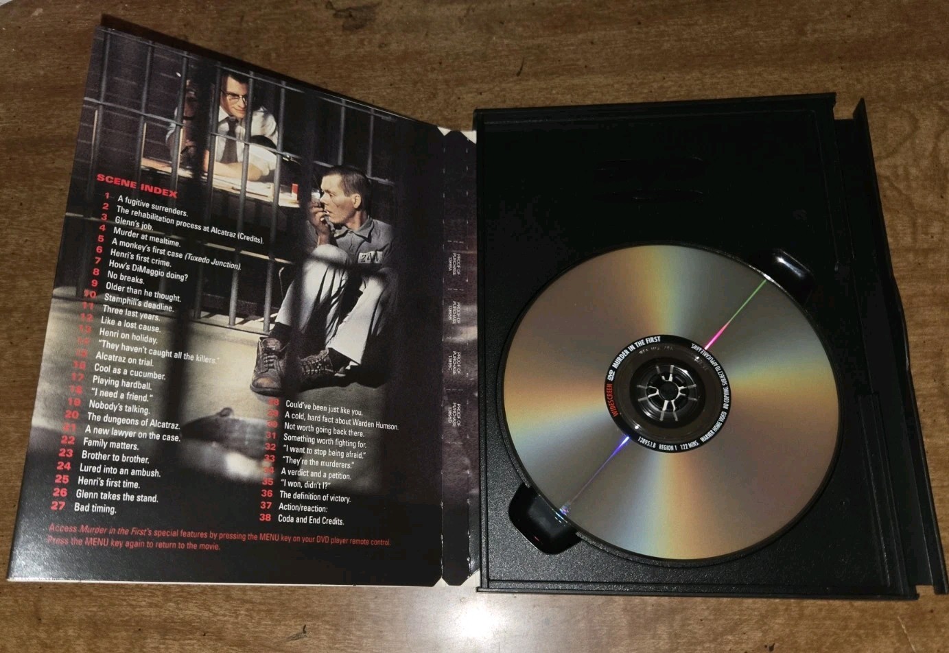 Murder in the First )DVD 1995 Warner Bros) Christian Slater Kevin Bacon Oldman