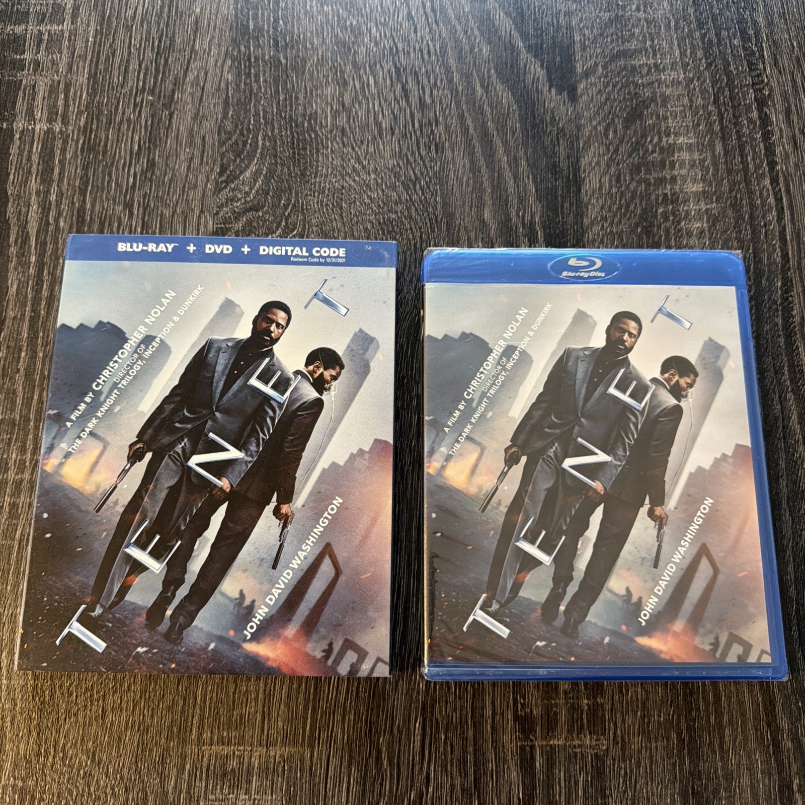 TENET (Blu-ray + DVD) with Slipcover