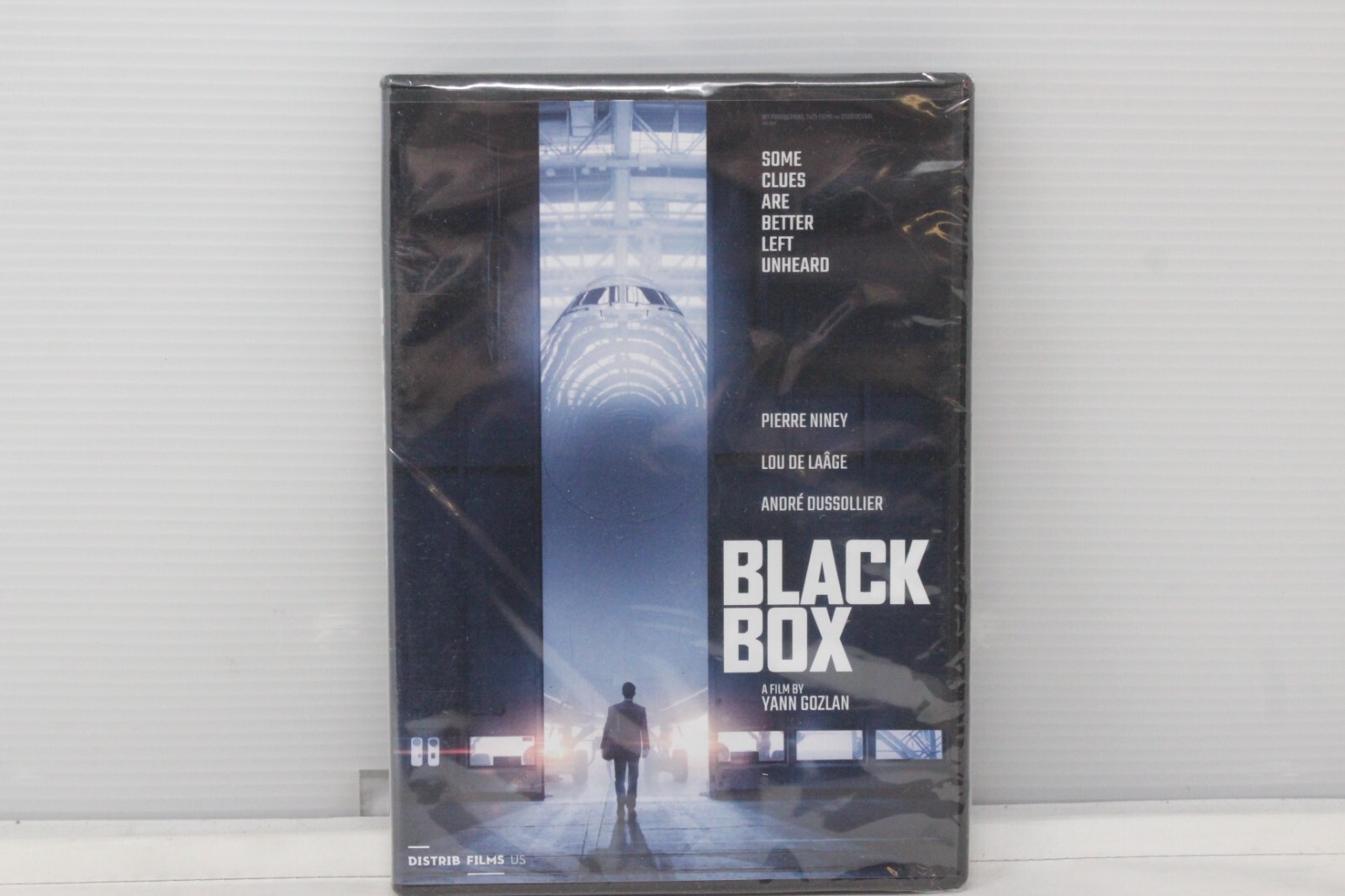 Black Box – Pierre Niney (DVD) – NEW (Seal damage)