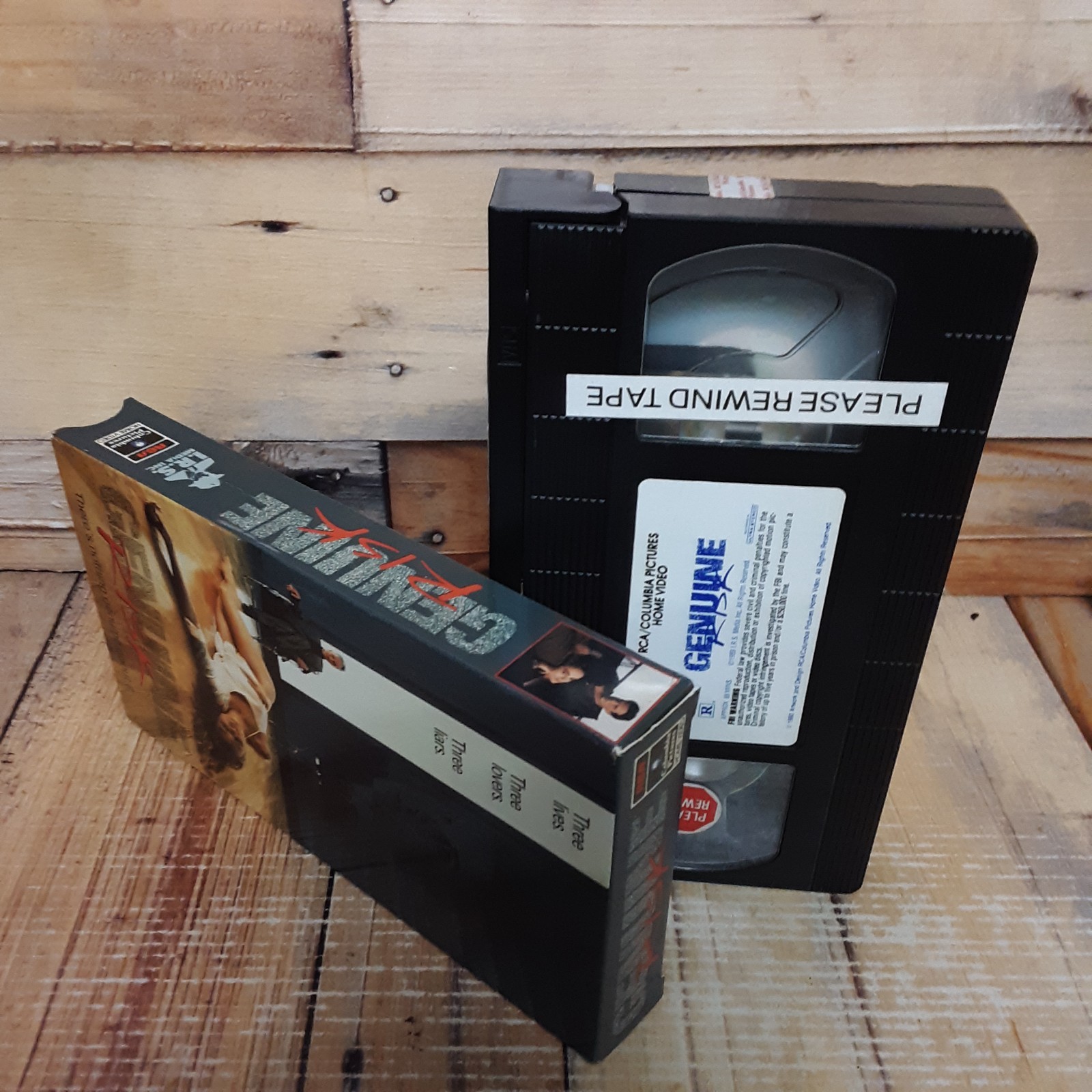 Genuine Risk VHS Used Peter Berg Terence Stamp Michelle Johnson 1990