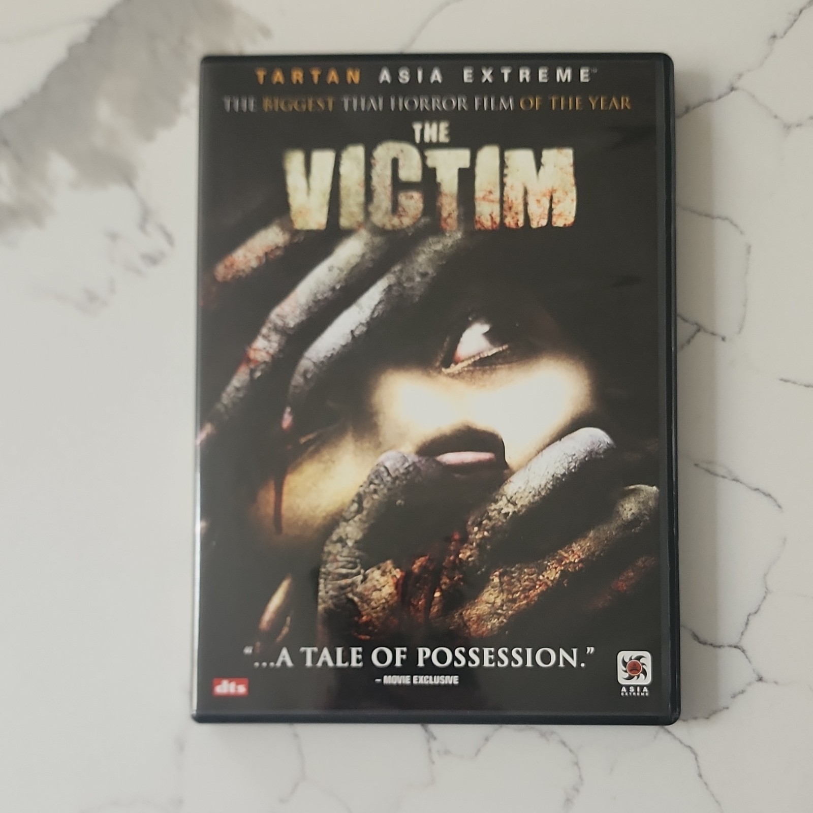 Tartan Video The Victim (2007 DVD Widescreen) Pitchanart Sakakorn Horror