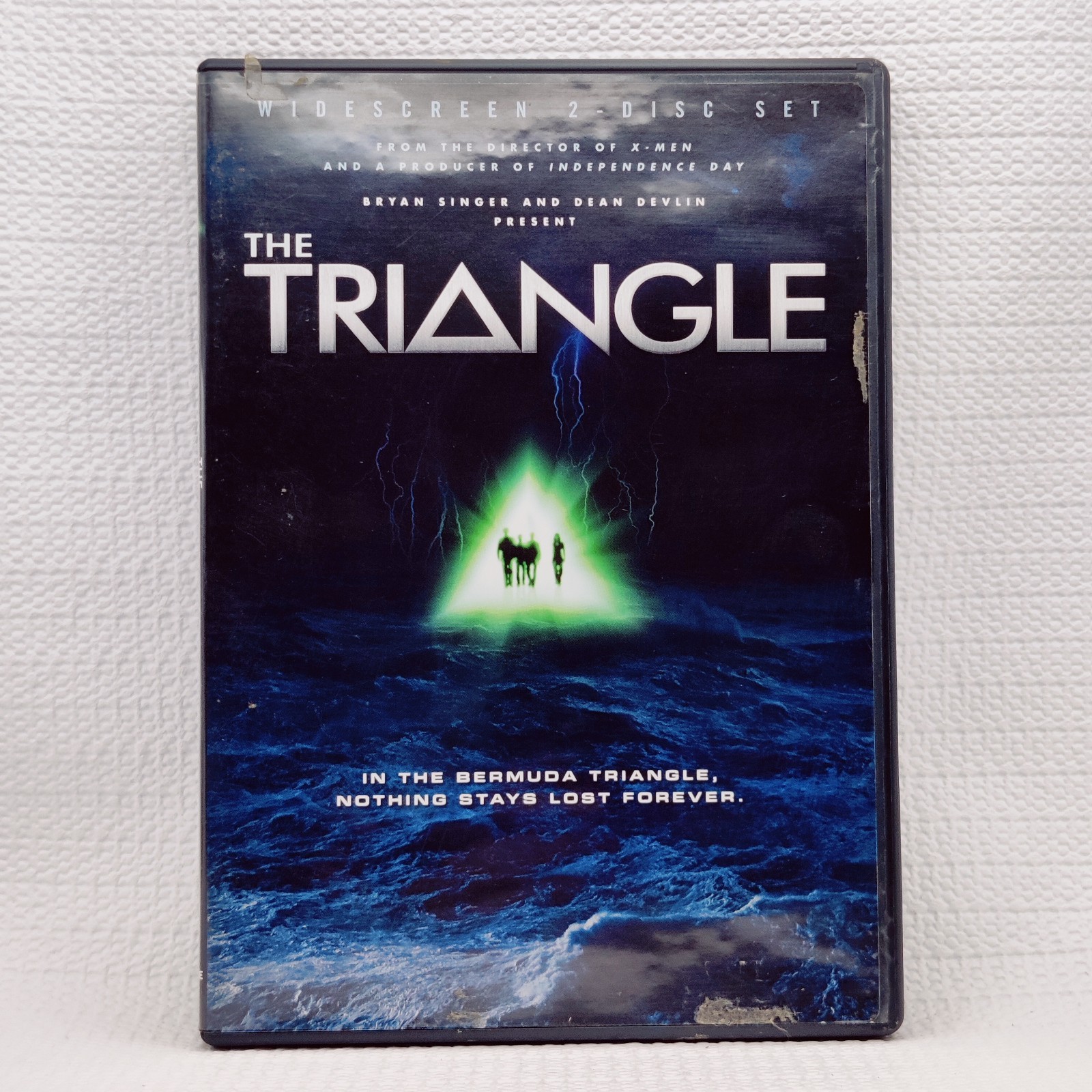 The Triangle (2005) 2 Disc Set Eric Stoltz Lou Diamond Phillips SciFi