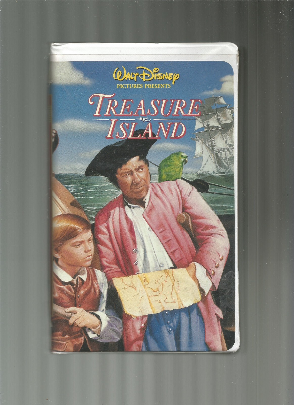 Treasure Island, Robert Newton, Bobby Driscoll (Clamshell), VHS