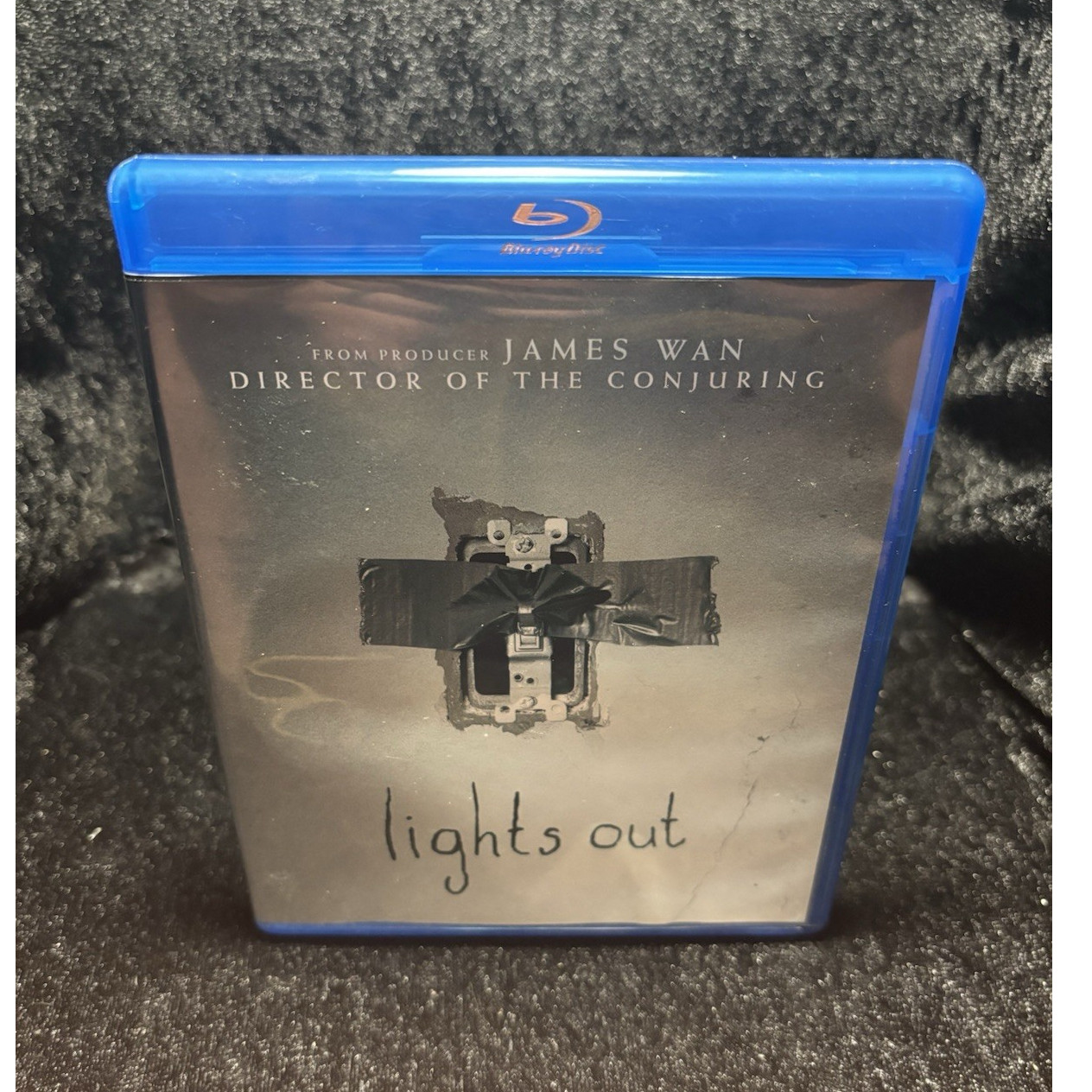 Lights Out Blu-ray Horror PG-13 Teresa Palmer David F. Sandberg Deleted Scenes