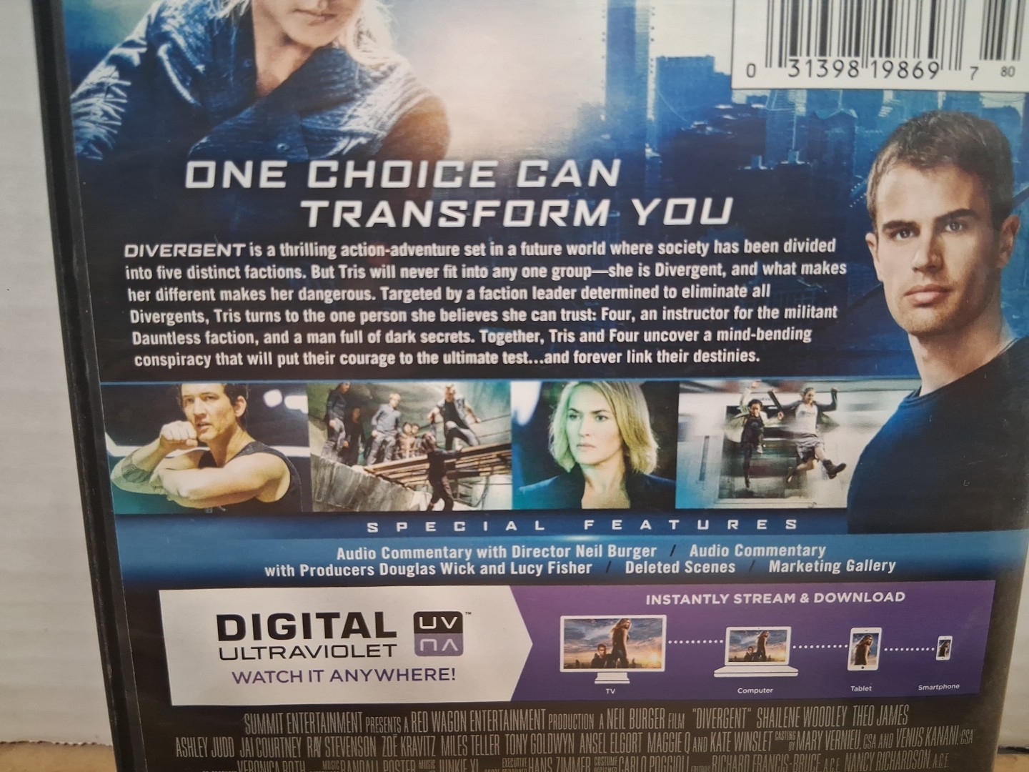 Divergent (DVD+Digital, 2014) Shailene Woodley Theo James Science Fiction Action