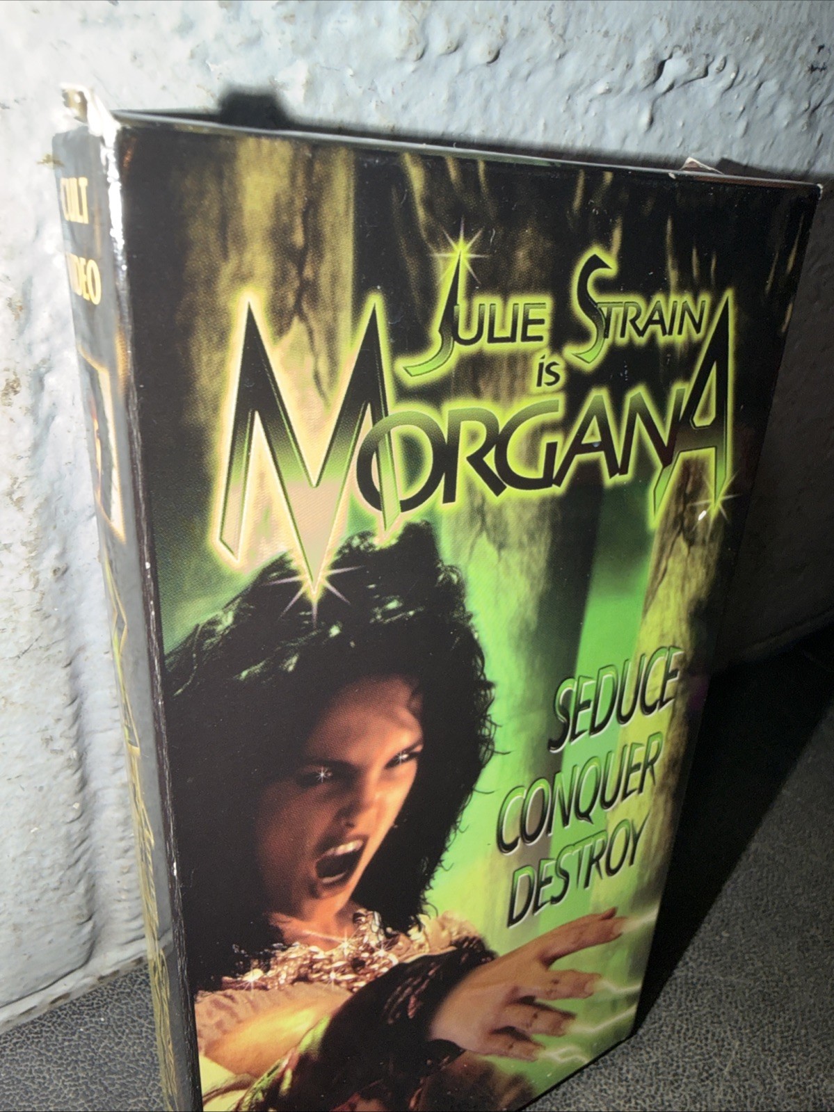 Morgana (1995) VHS – 2001 Full Moon Release. Julie Strain, Michelle Bauer