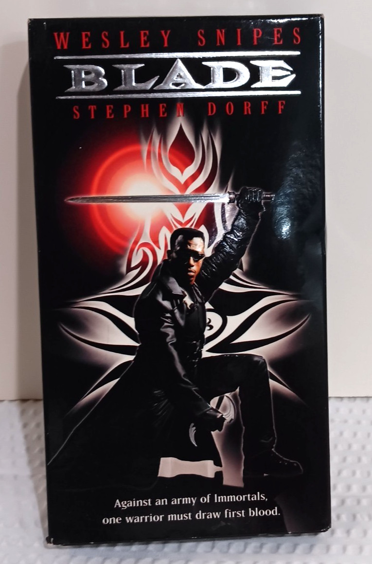 Blade VHS 1998 Wesley Snipes First Edition New Line Home Video Horror