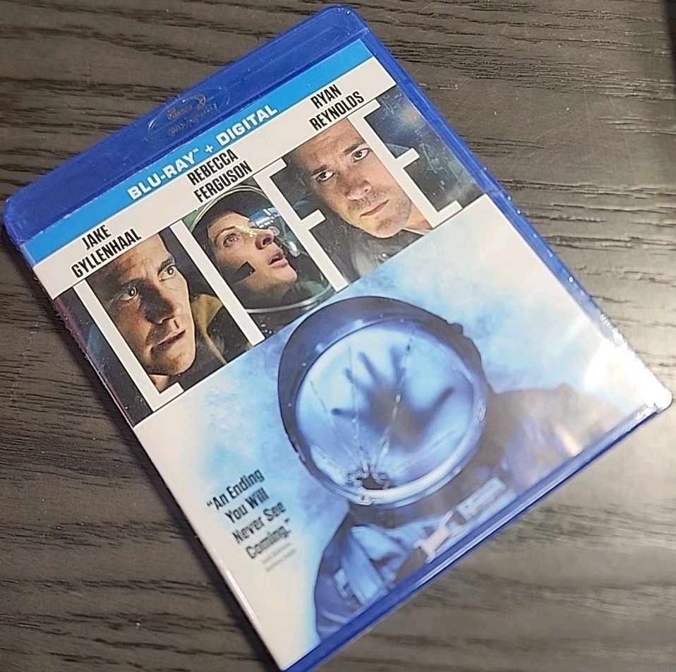 Life Blu-ray 2017 Widescreen NEW Ryan Reynolds