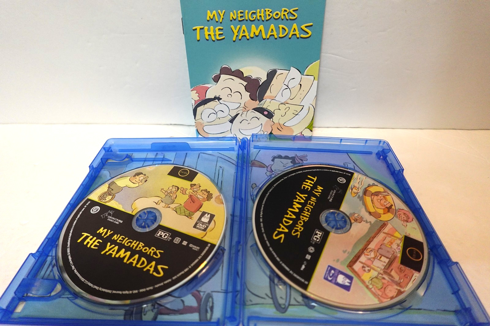 My Neighbors the Yamadas (Blu-ray/DVD combo) Studio Ghibli