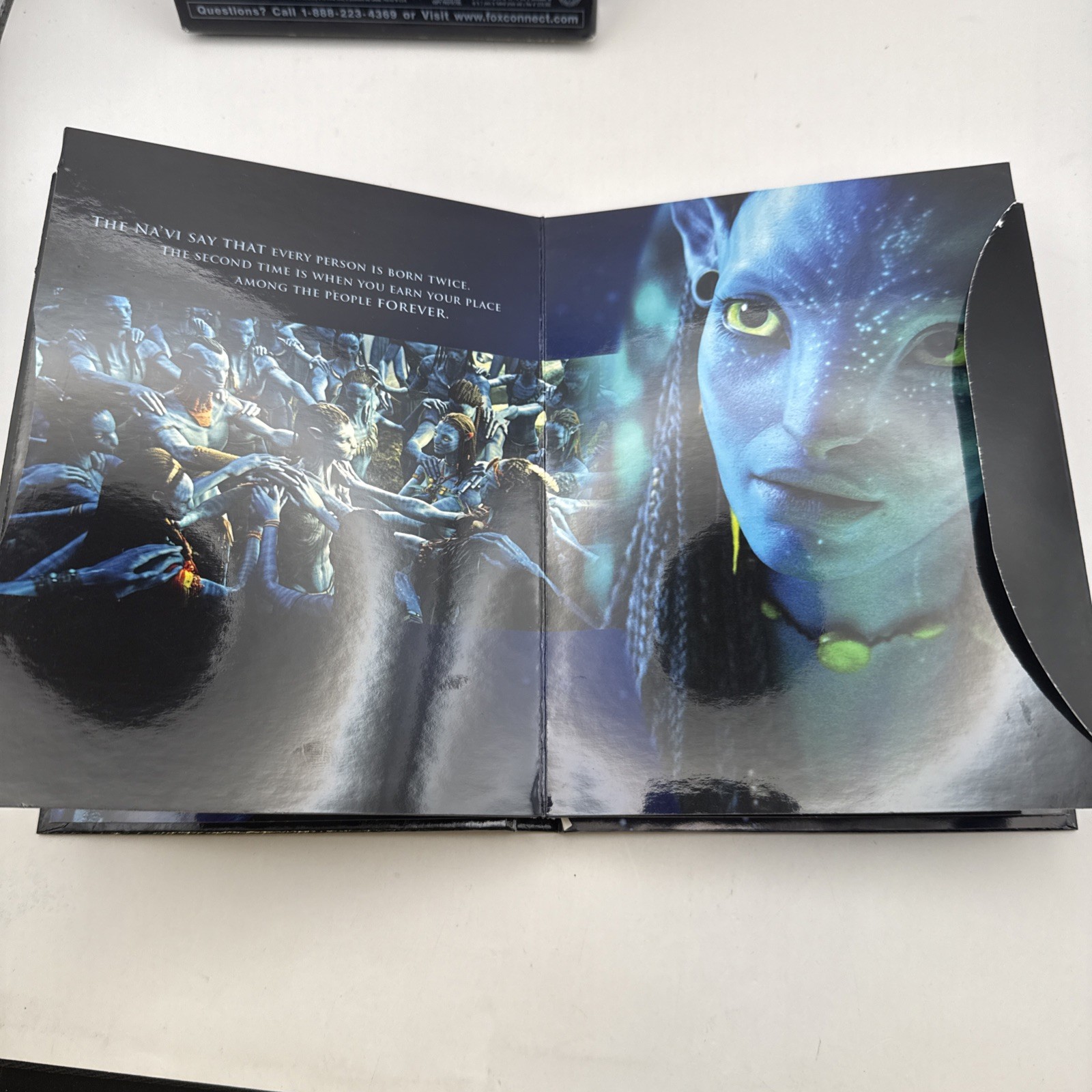 James Cameron Avatar Extended Blu-ray Collectors Edition 3-Disc Set 2271369