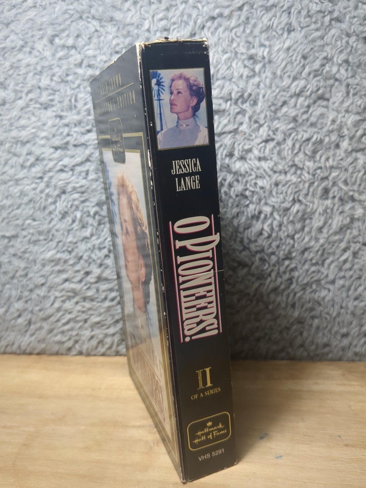 O Pioneers! Gold Crown Collector’s Edition VHS Tape 1992 Hallmark