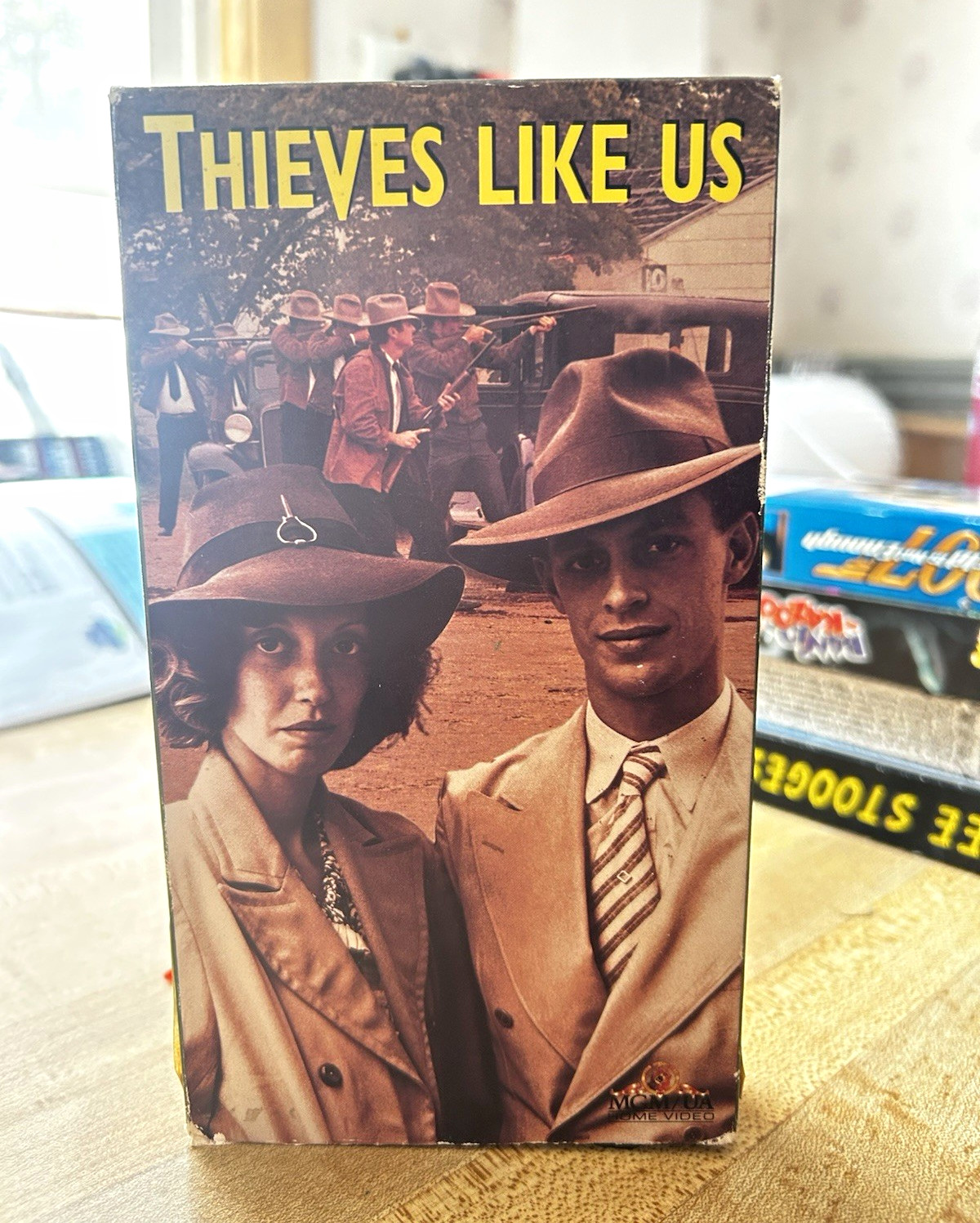 MGM/UA Home Video Thieves Like Us VHS (1975) NTSC R Robert Altman