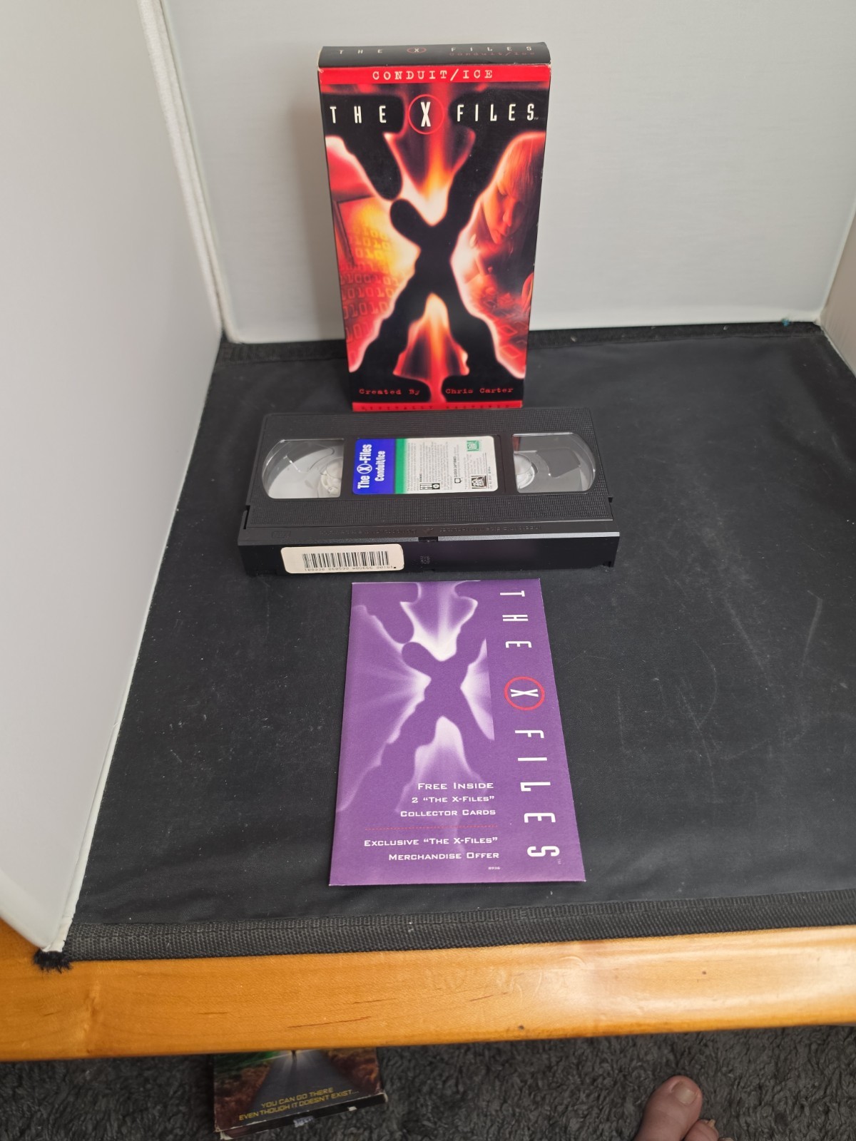 X-Files Movie And Television Seasons Lot Of 4 VHS Video Tapes Pilot, Deep Throat