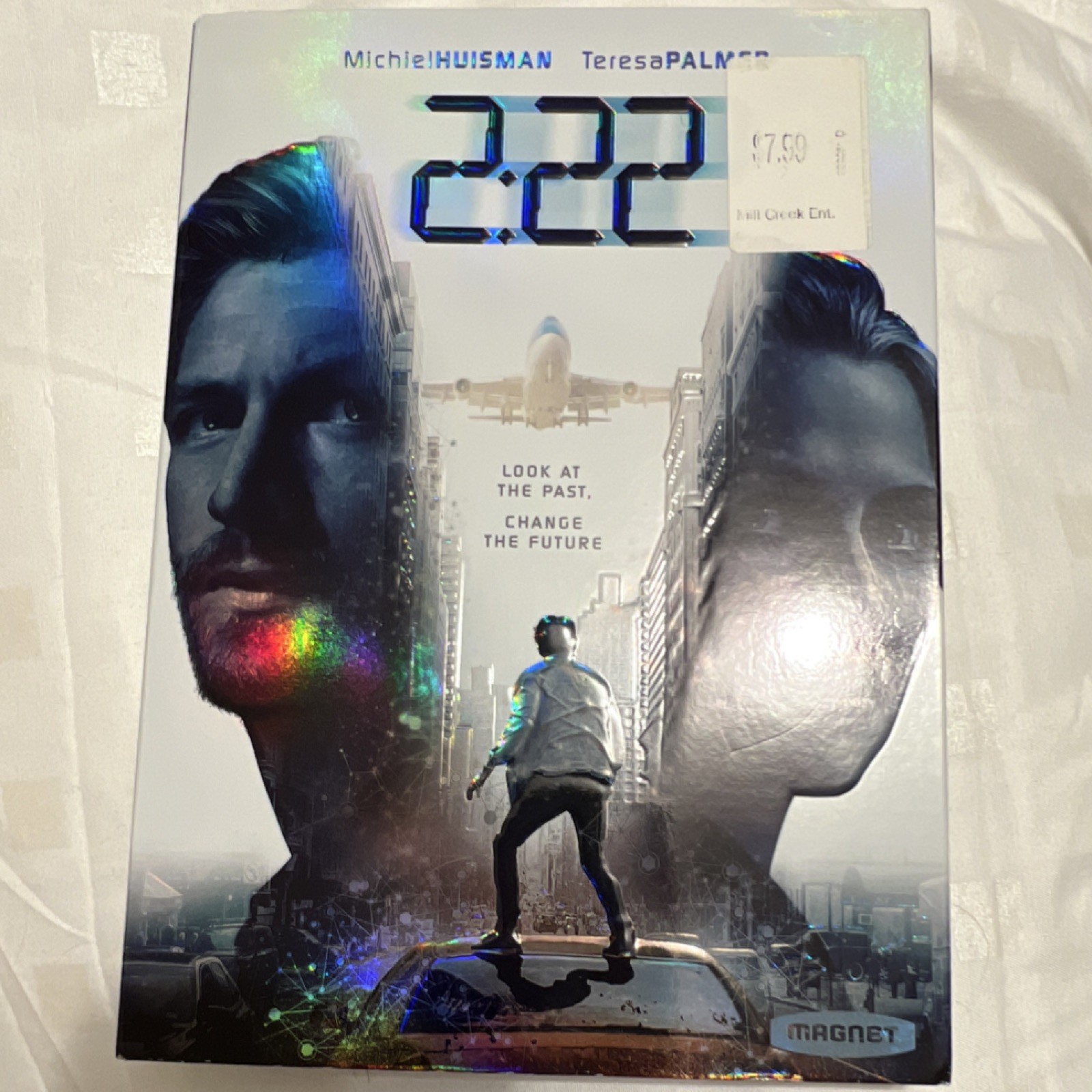 Magnolia Home Ent. 2:22 DVD Widescreen, Features, Michiel Huisman, Palmer